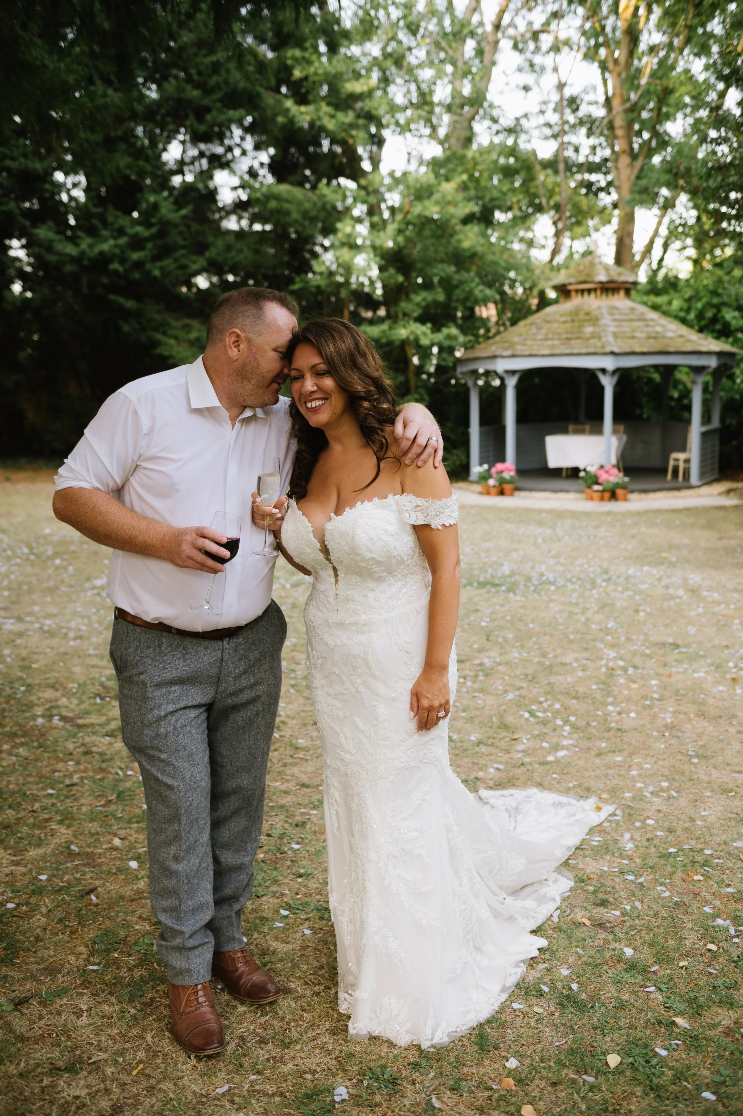 29 a fun wedding tip redditch photographer.jpg