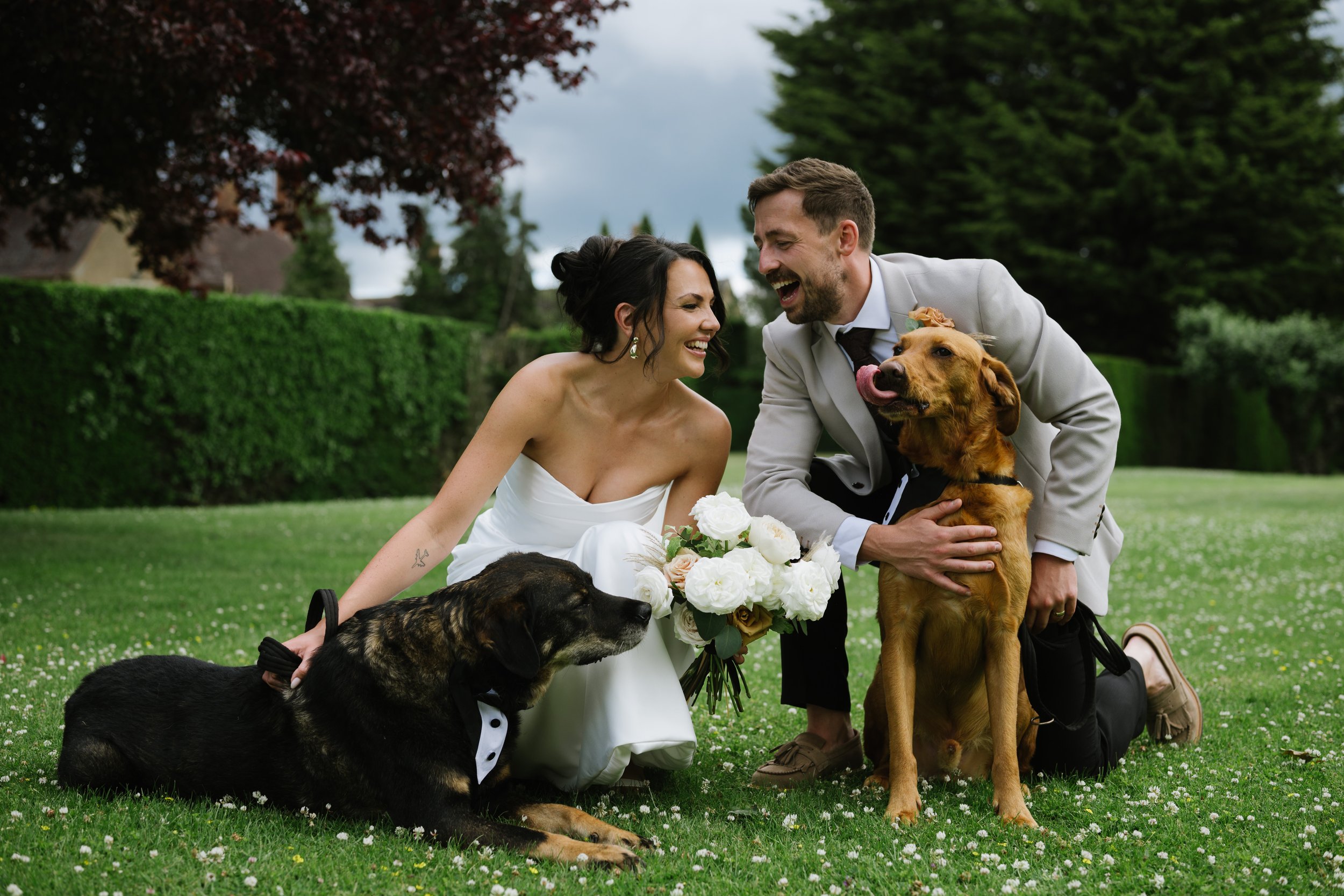 Chris &amp; Lauren’s Wedding at Mallory Court | Warwick Wedding Photographer