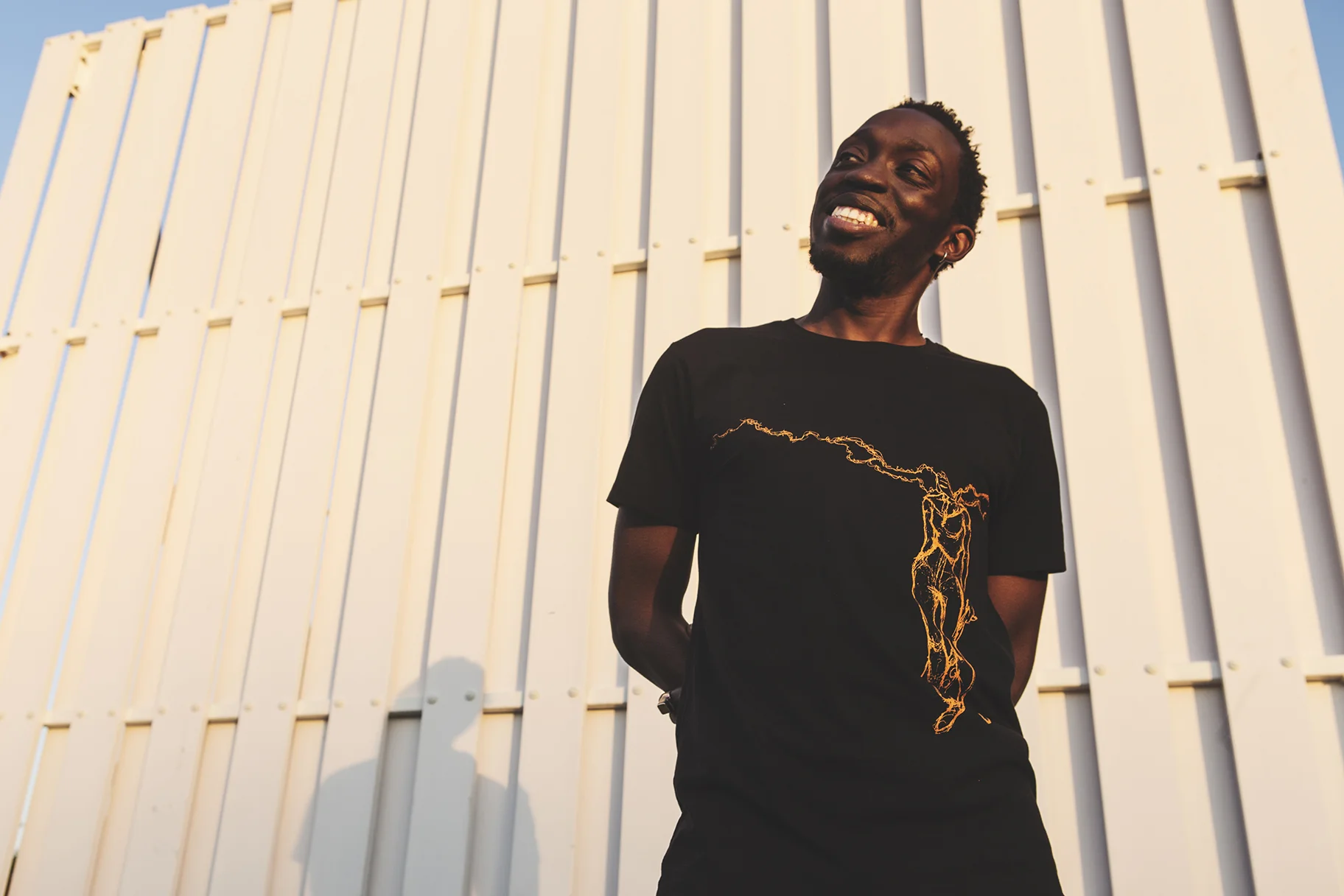 menstblk.jpg