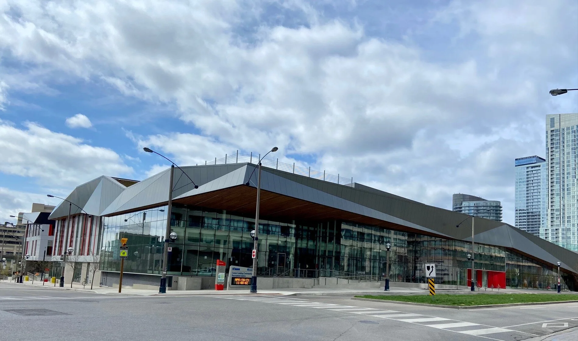 Alpolic ACP in Toronto's Canoe Landing Campus — Exterior Technologies