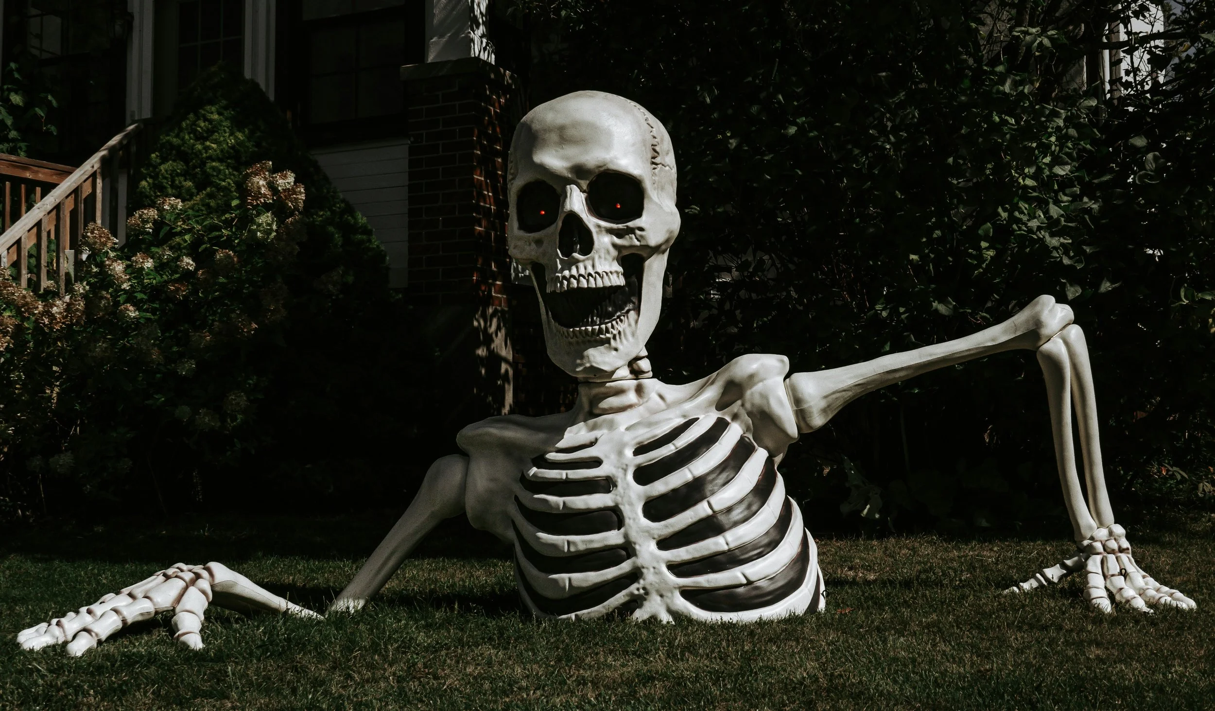 I’m Glad We Don’t Come out of Our Graves Like That