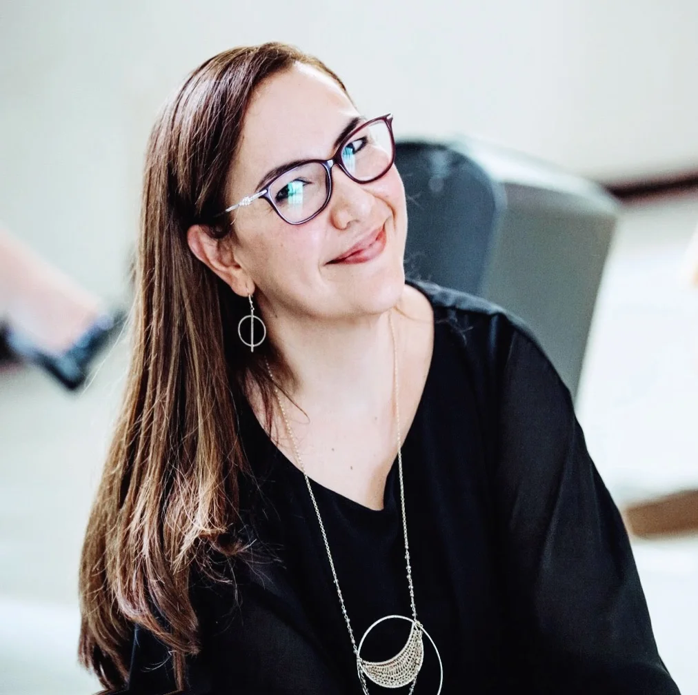 OT19-GUEST-Bernadette González.jpg