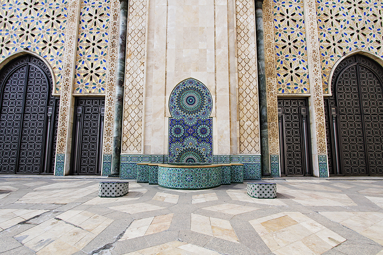 Hassan-II-Mosque-Colors-Casablanca-Morocco-Wanderlusters.jpg