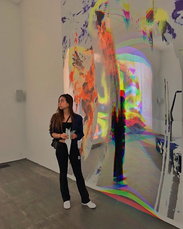 Paying 0.5&euro; to wash your hands &amp; other European adventures with @anakatarinaavila 🥎. .
.
.
.
.
.
.
.
.
#belgium🇧🇪 #ghent #artmuseums #contemporary_art