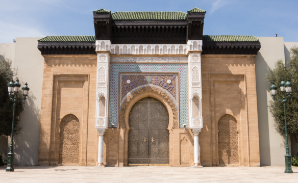 ceremonial-entrance-to-palais-royal-royal-palace-casablanca-morocco.jpg