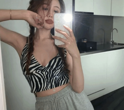 giphy (11).gif