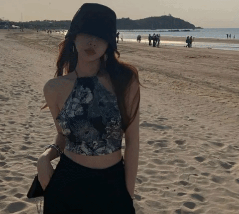 giphy (25).gif