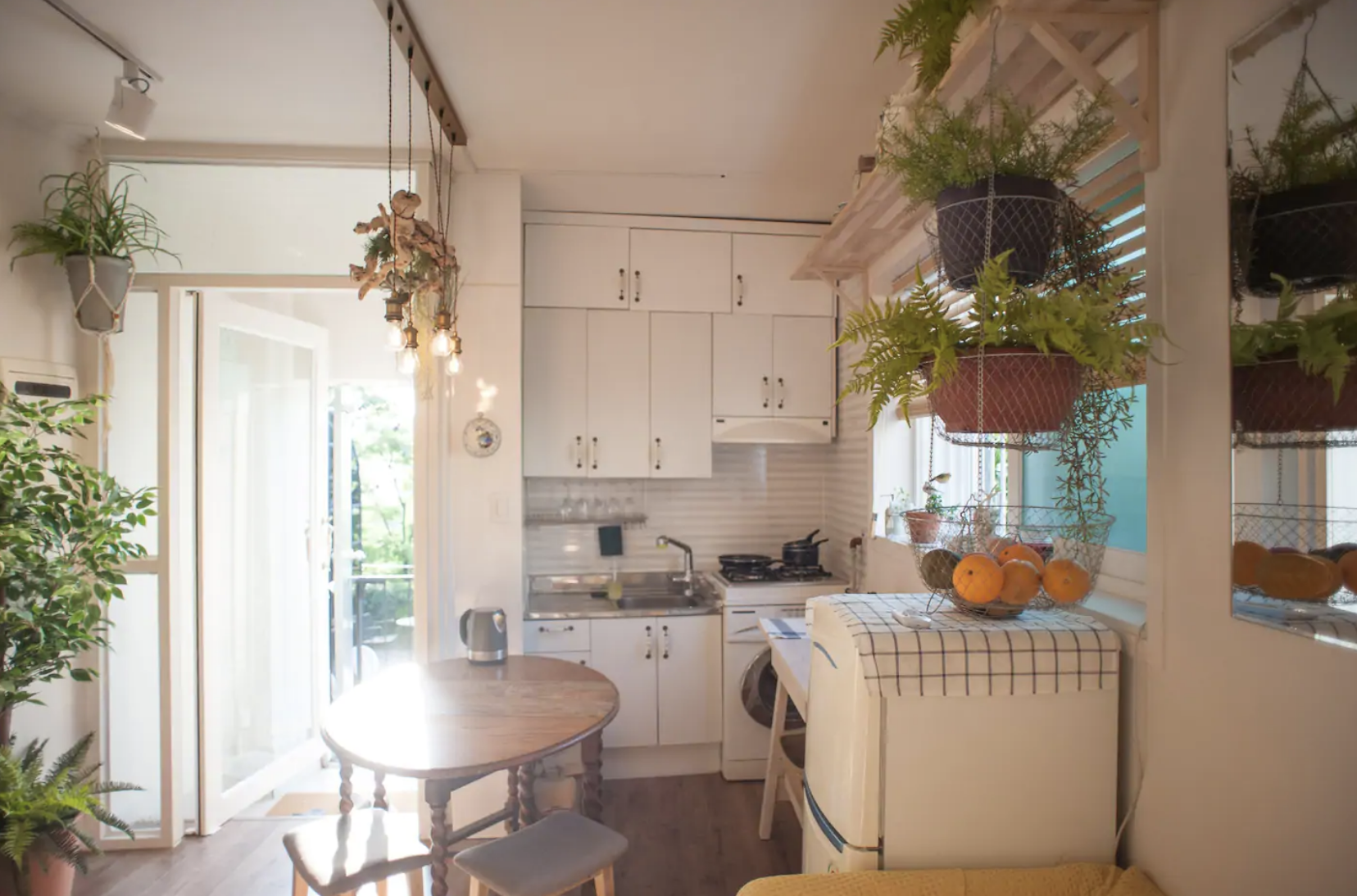 Kitchen (Copy)