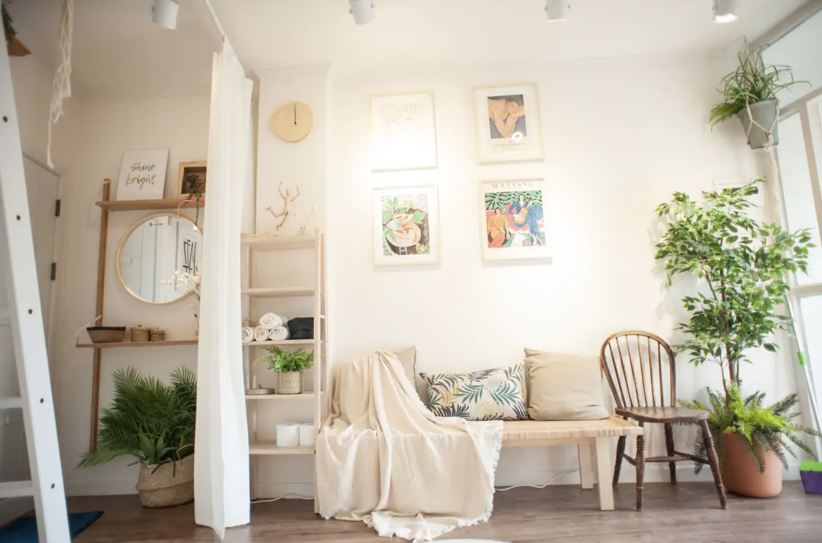 Living Room (Copy)