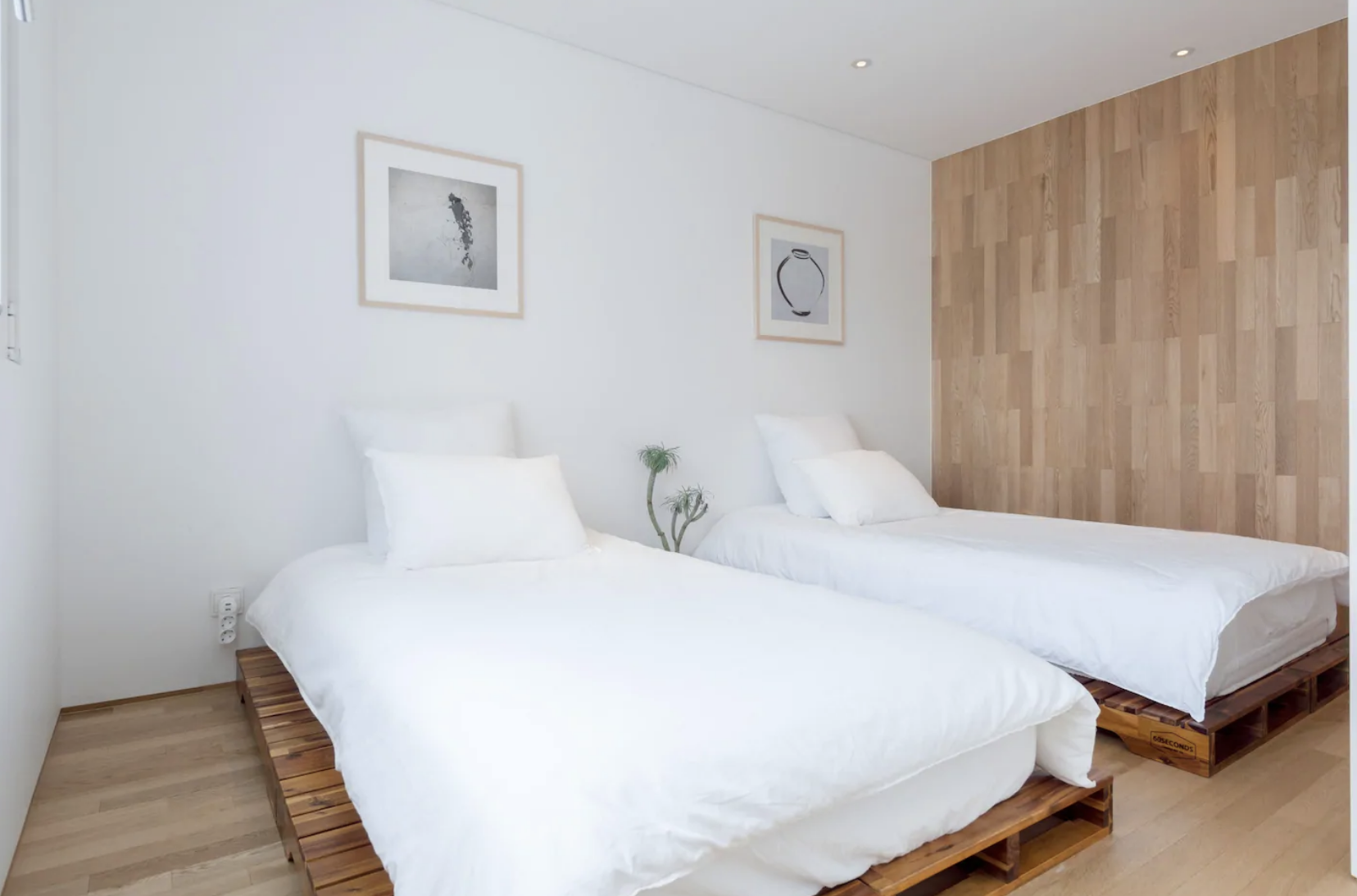Bedroom (Copy)