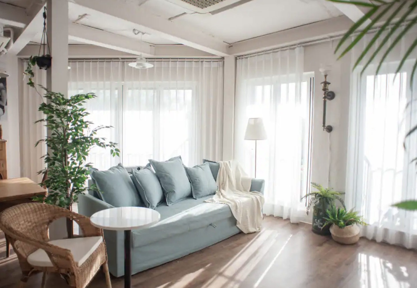 Living Room (Copy)