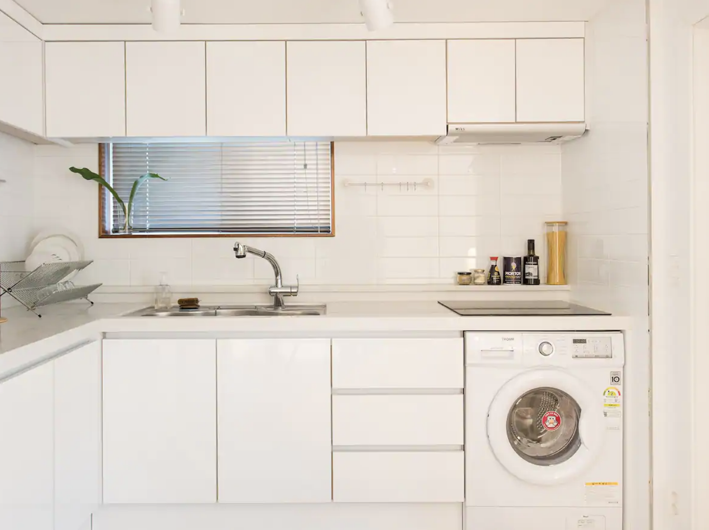 Kitchen (Copy)