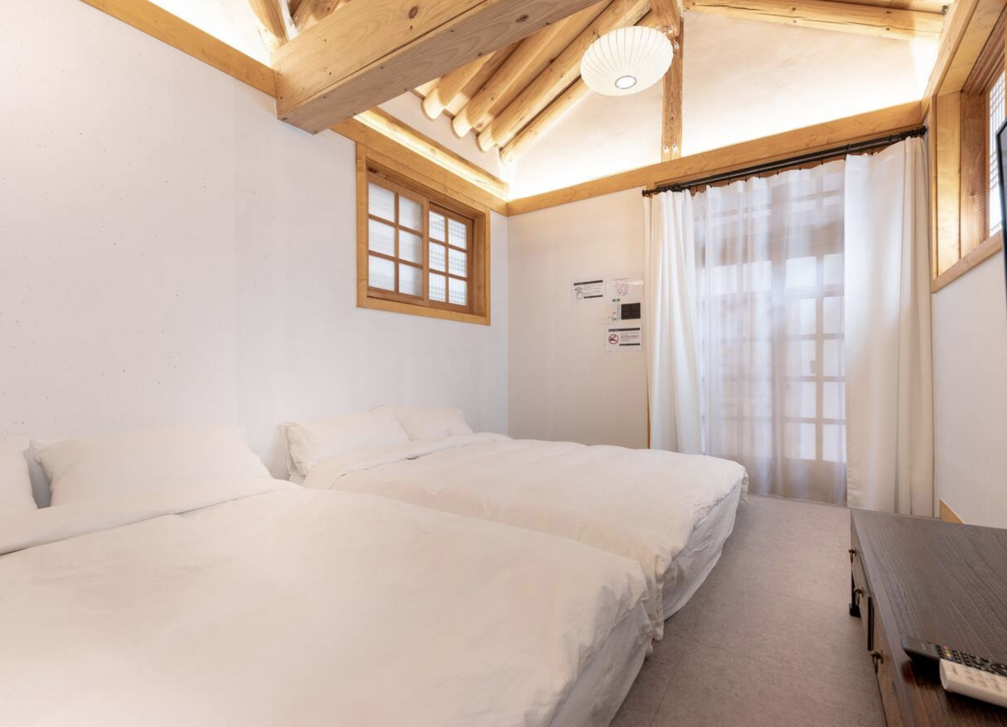 Bedroom (Copy)