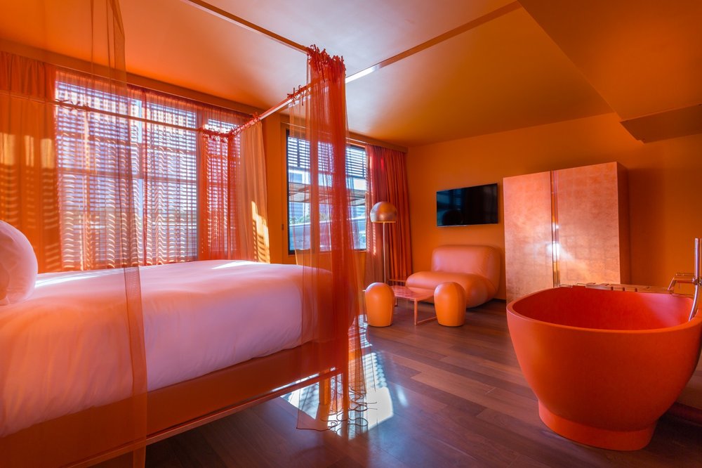 Hotel OFF Paris Seine room 1.jpeg