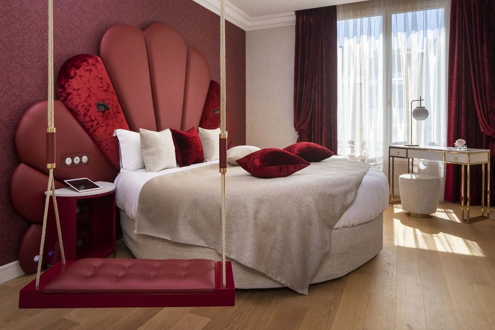 Chambre_Passion_1_Parisj_AdoreHotel_Spa_slider.jpg.jpg