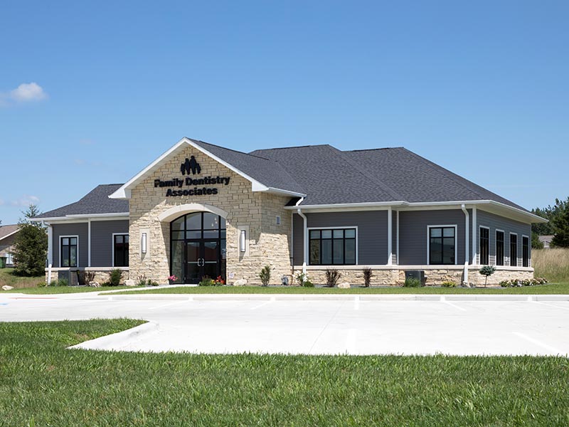 exterior-04web-1.jpg