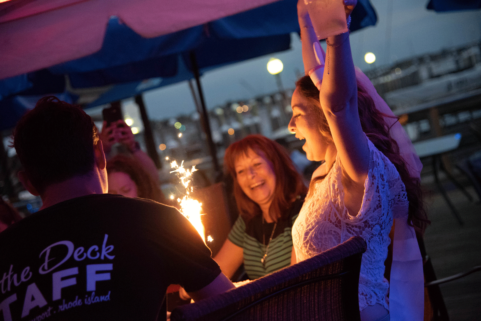 Restaurant Best Night Life, DJ's, Live Music, Water Views, Best Bar