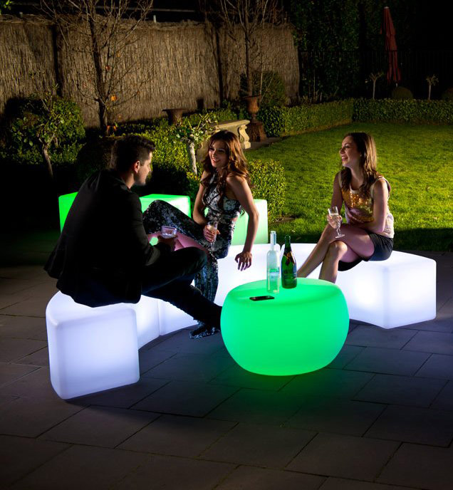 outdoor snake seating.jpg