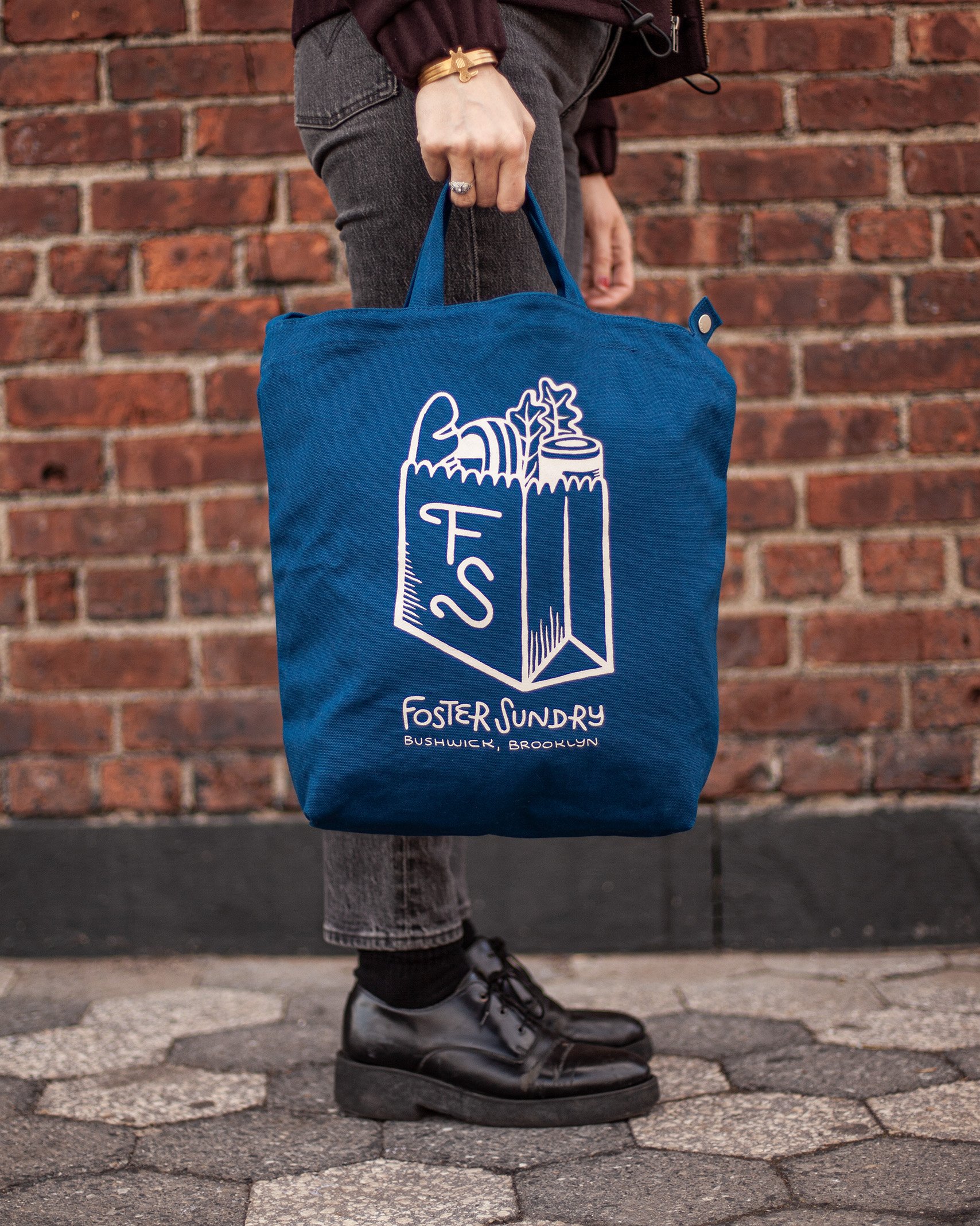 tony_bartolucci_illustration_foster_sundry_tote_03.jpg