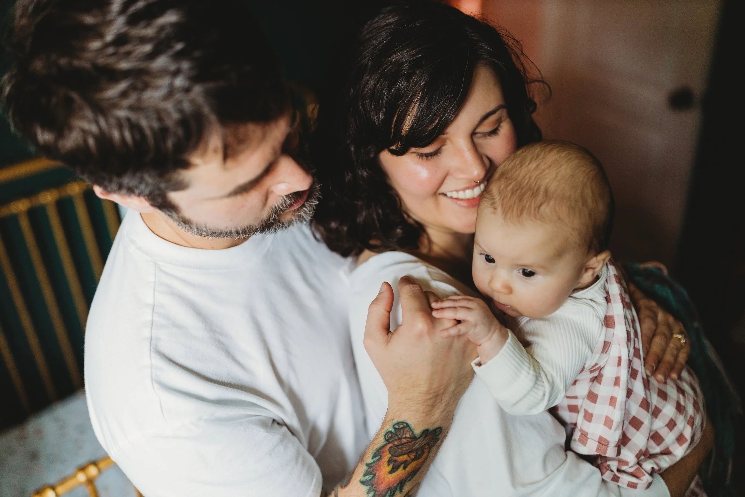 seattle-family-photographer-mom-baby-hero.jpg.jpg