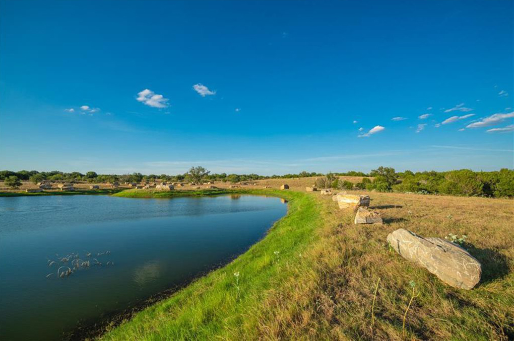PEDERNALES RIVER VALLEY RANCH — Anders Ranch Realty