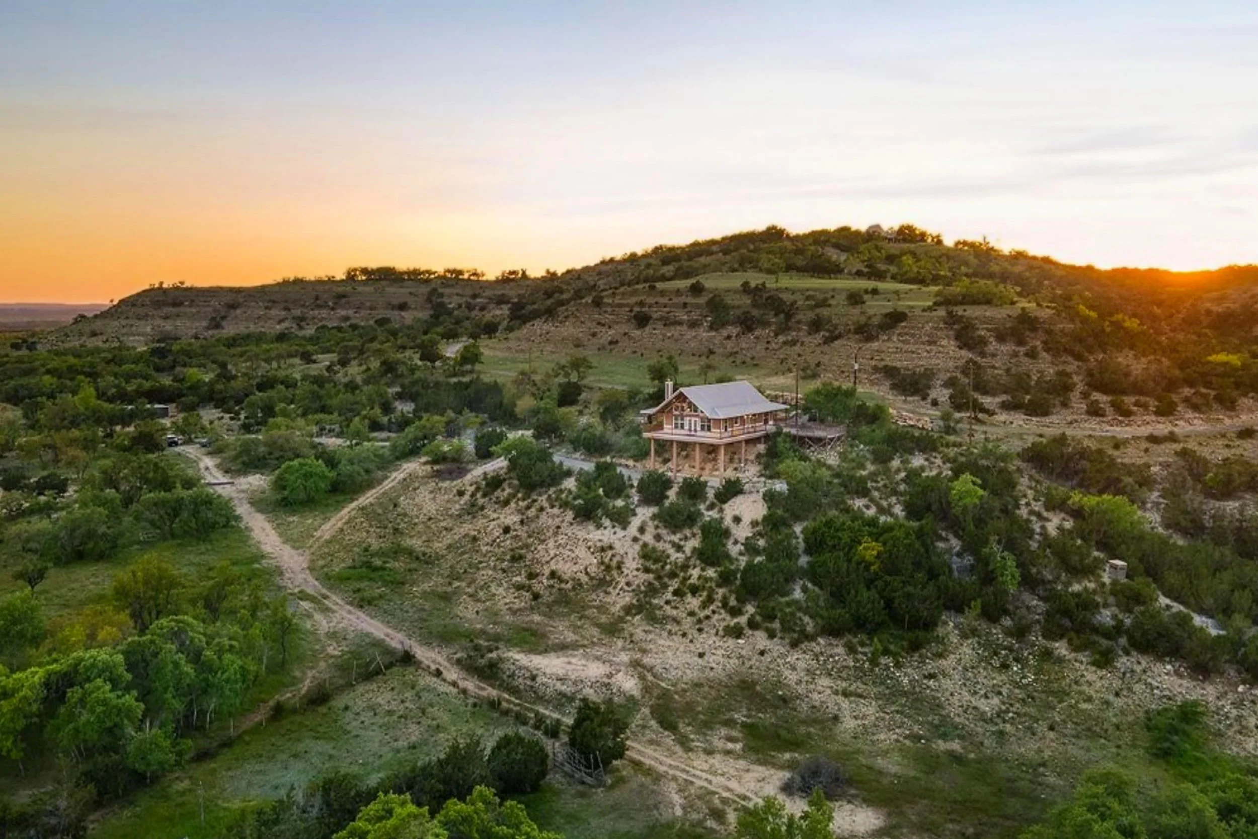HILLTOP SERENADE | Blanco County