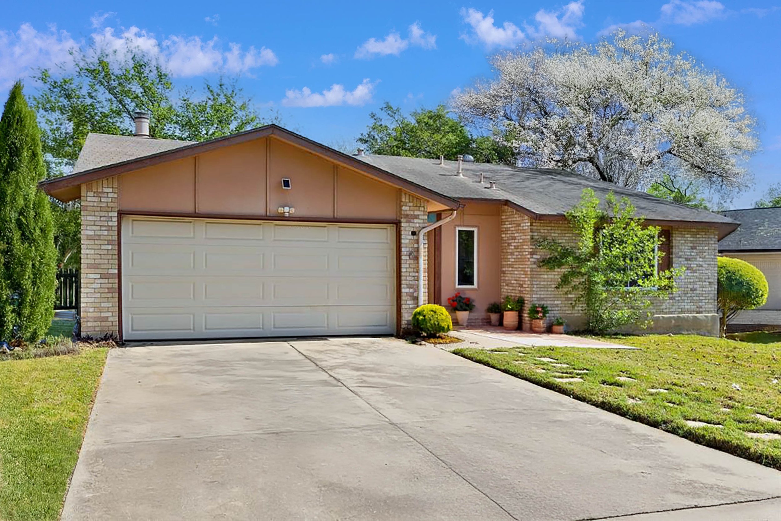 BROKEN OAK PLACE | Travis County