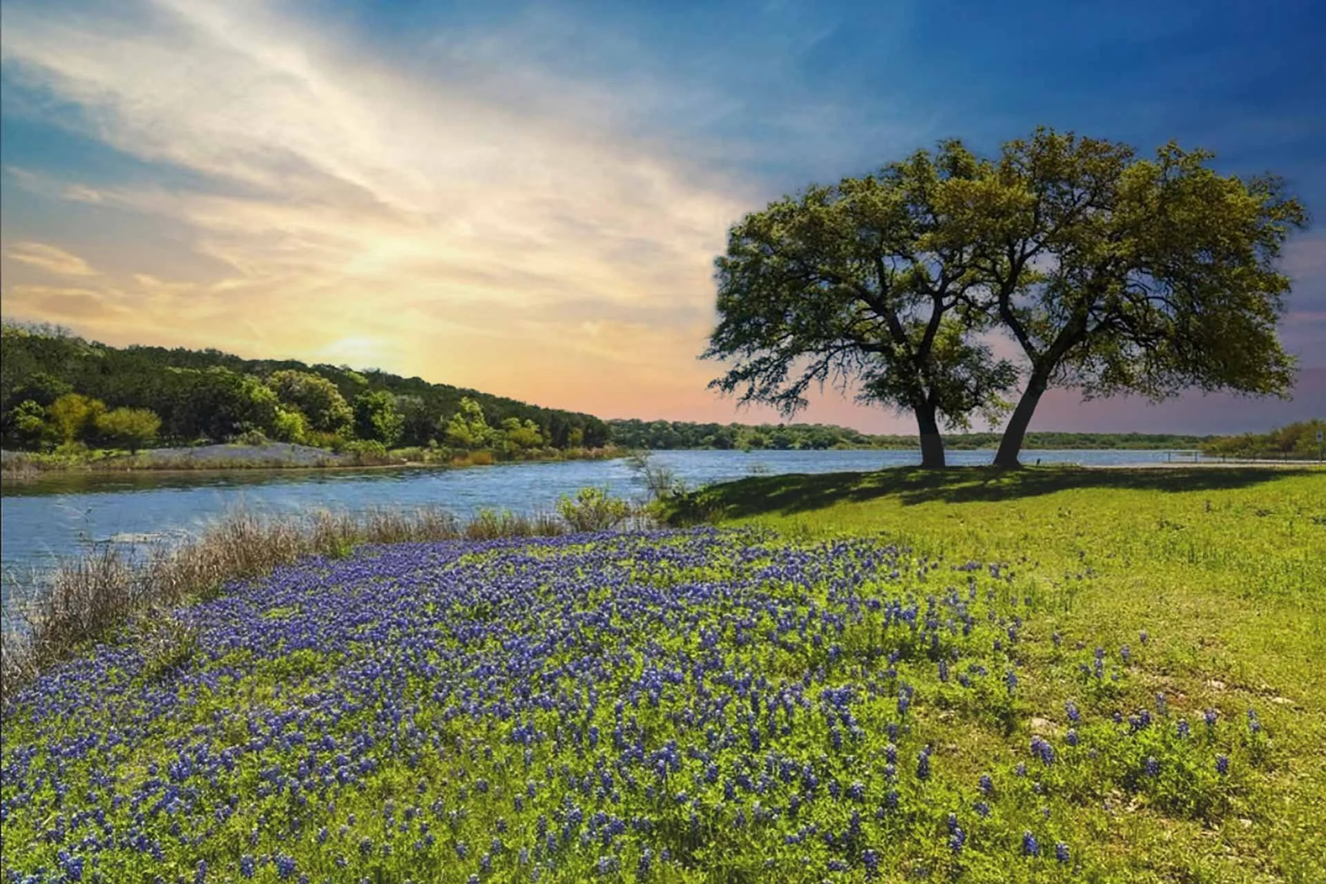 ARCH RAY ON THE RIVER #24 | Gillespie County