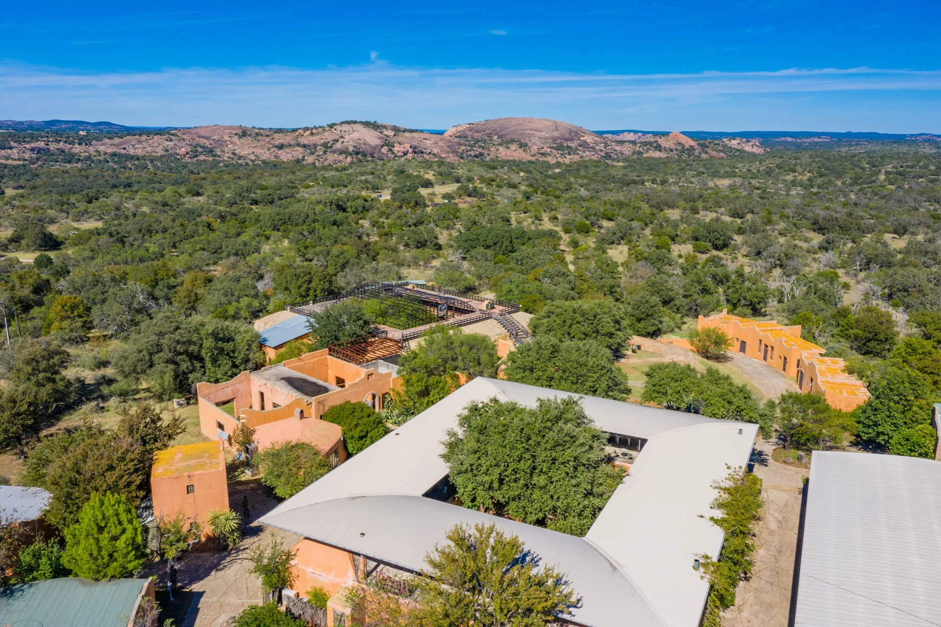 TROIS ESTATE | Gillespie County