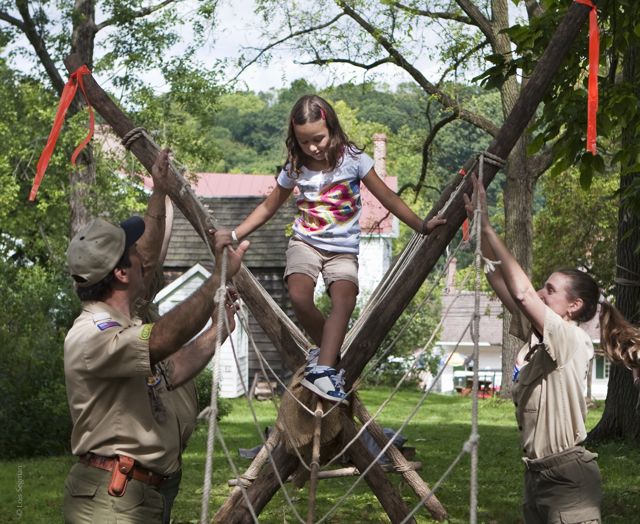 RC Fair © Lois Segman 2009-09-13_403203 girl in shorts on the rope bridge.jpg