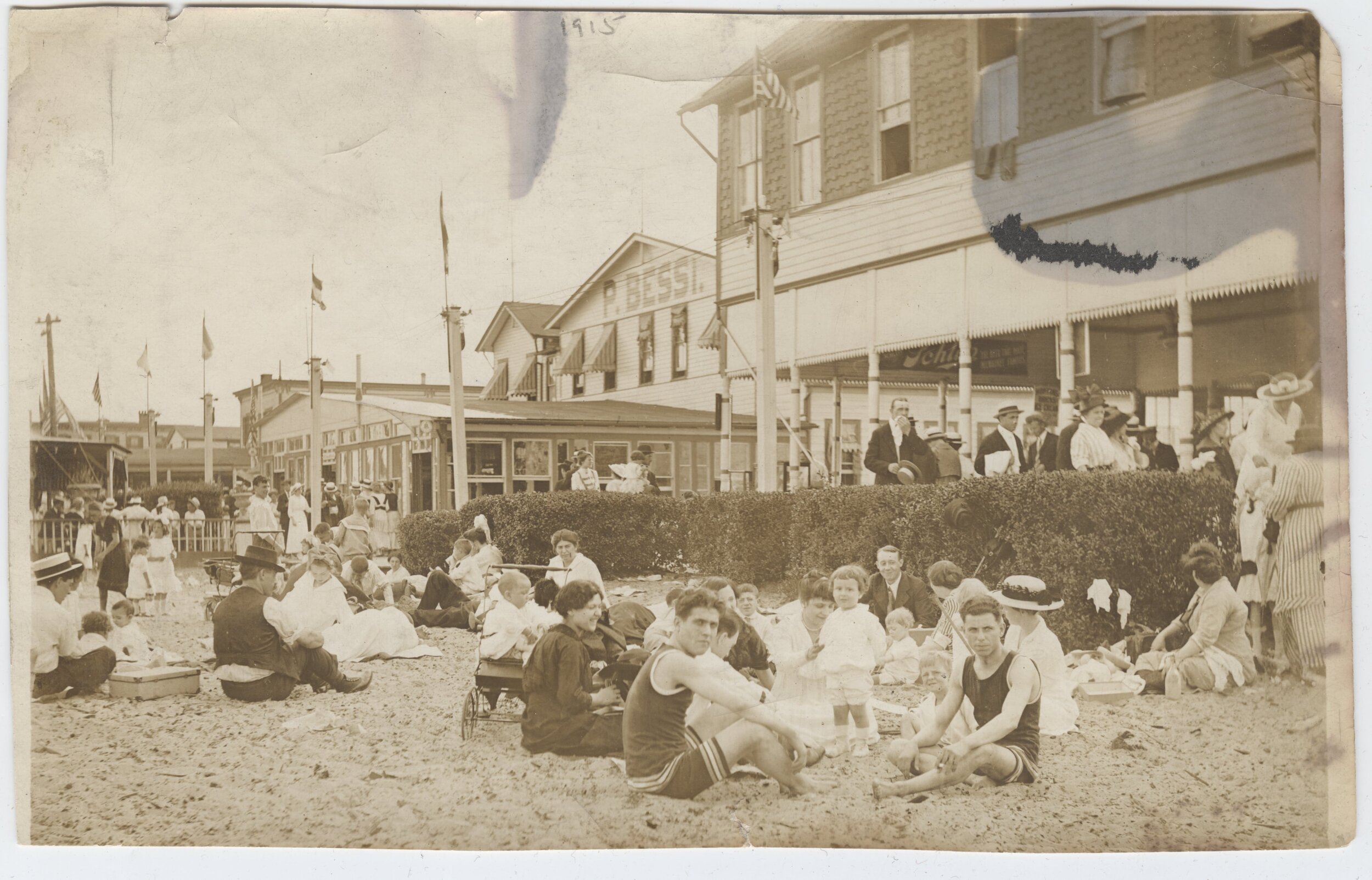  P. Bessi’s Pavilion, South Beach, Staten Island, 1915. 