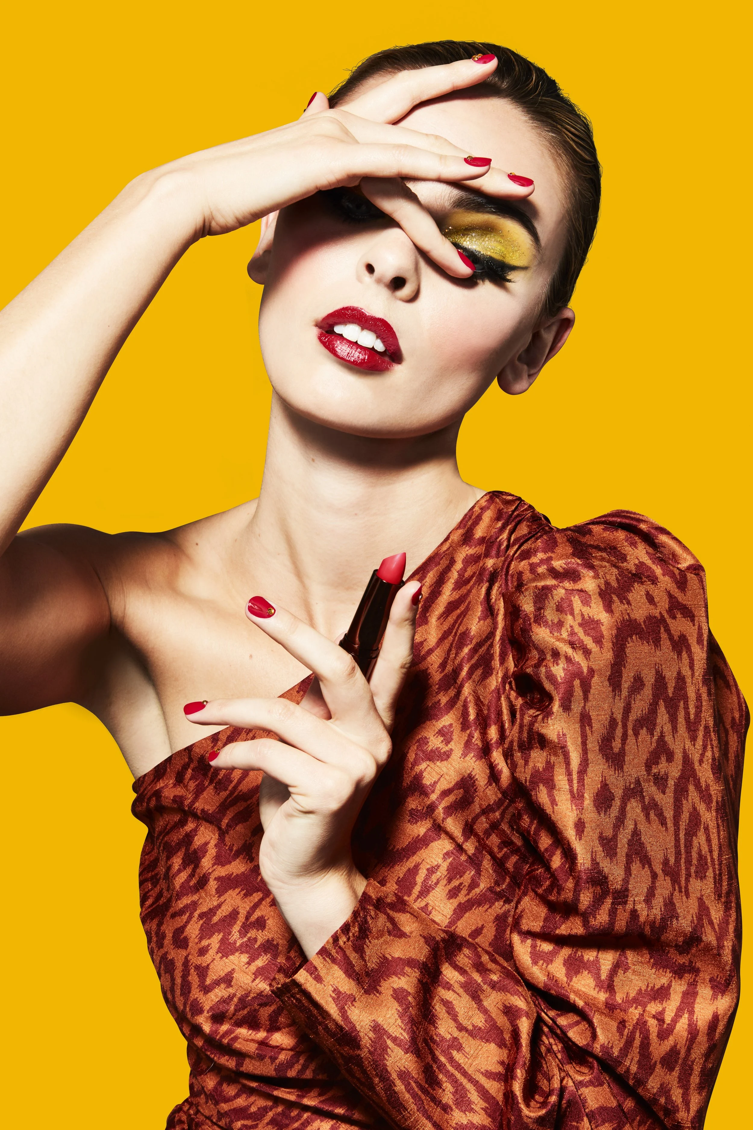 SARAH COCHRAN WARDROBE STYLIST