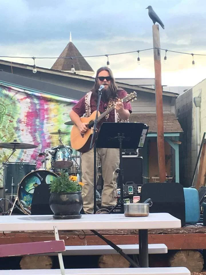 Caveman Dave.. Live on the Lawn at PublicHouse!