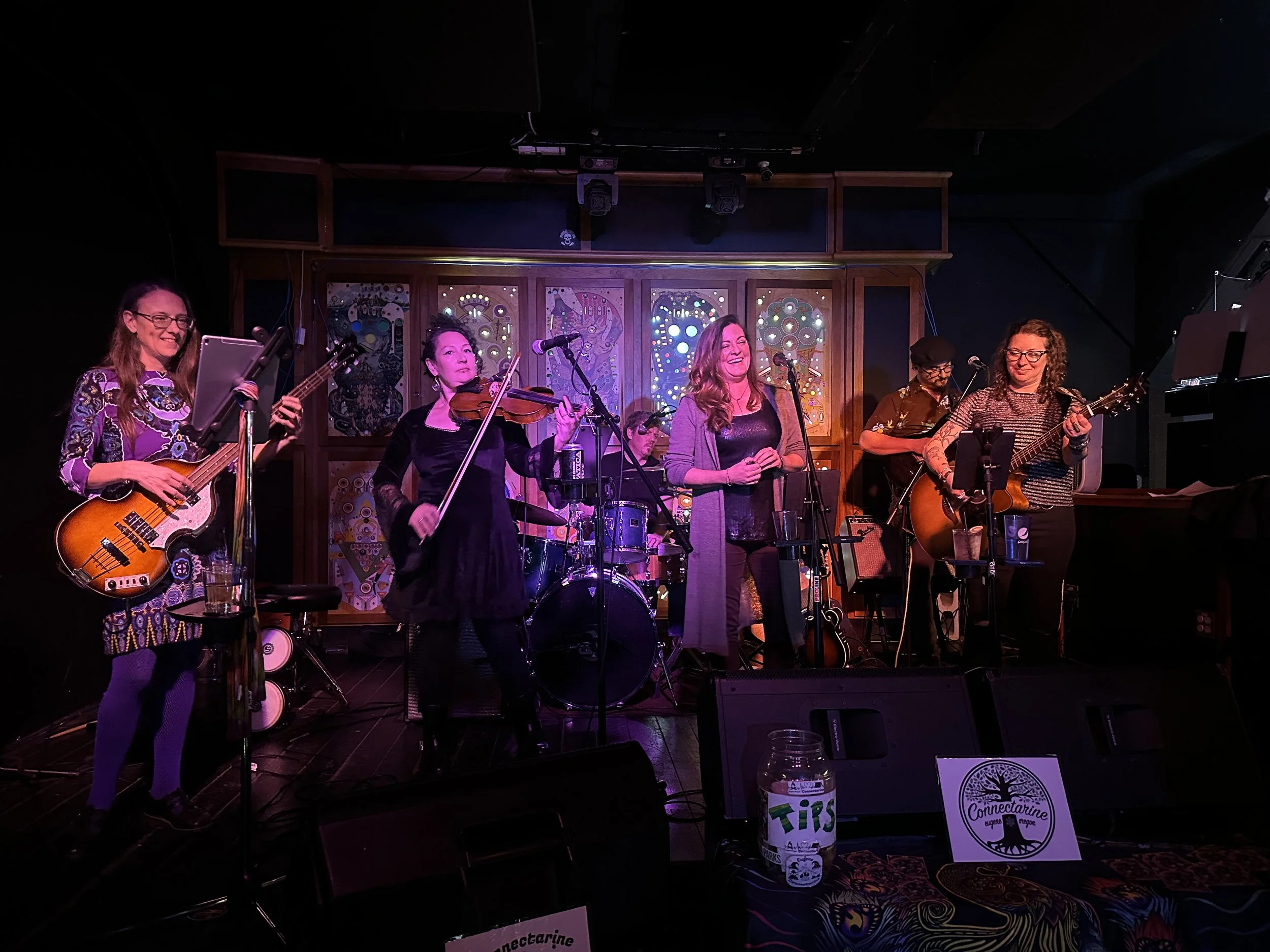 Connectarine.. Live on the Lawn at PublicHouse! 