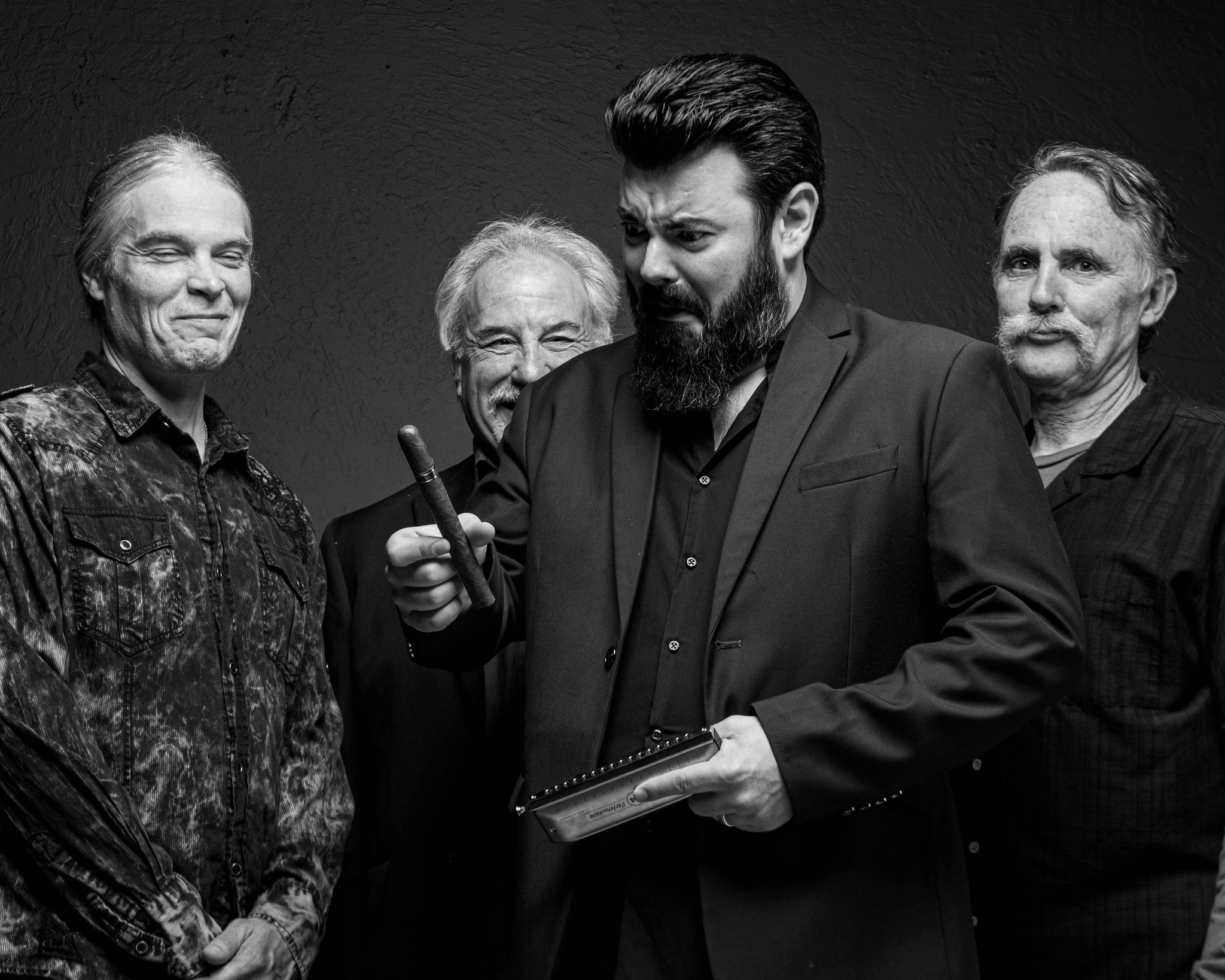 Hank Shreve Band.. Live on the Lawn at PublicHouse!