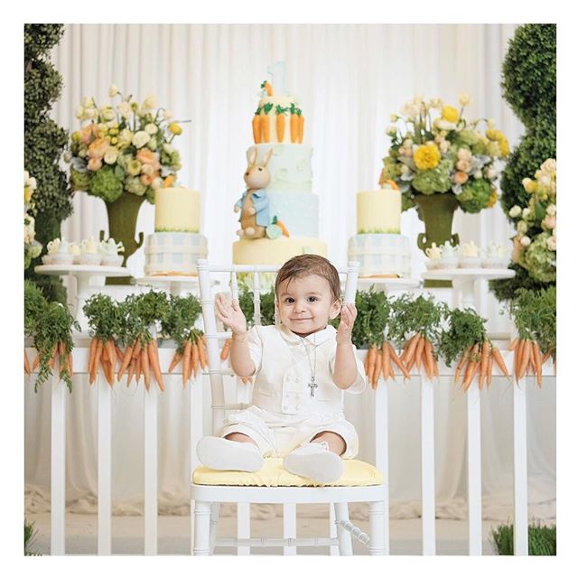 Even the smallest ones can change the world....Peter Rabbit @katminassievents #KatMinassiEvents @tictockflorals @rentalavenue @rafispastry @creativeworksdesigns @regencyla @sakosan #kidsparty #event