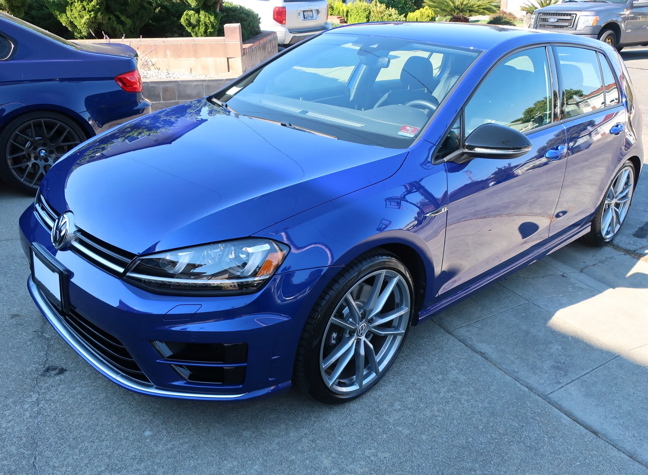 2017 Volkswagen Golf R (Blue)