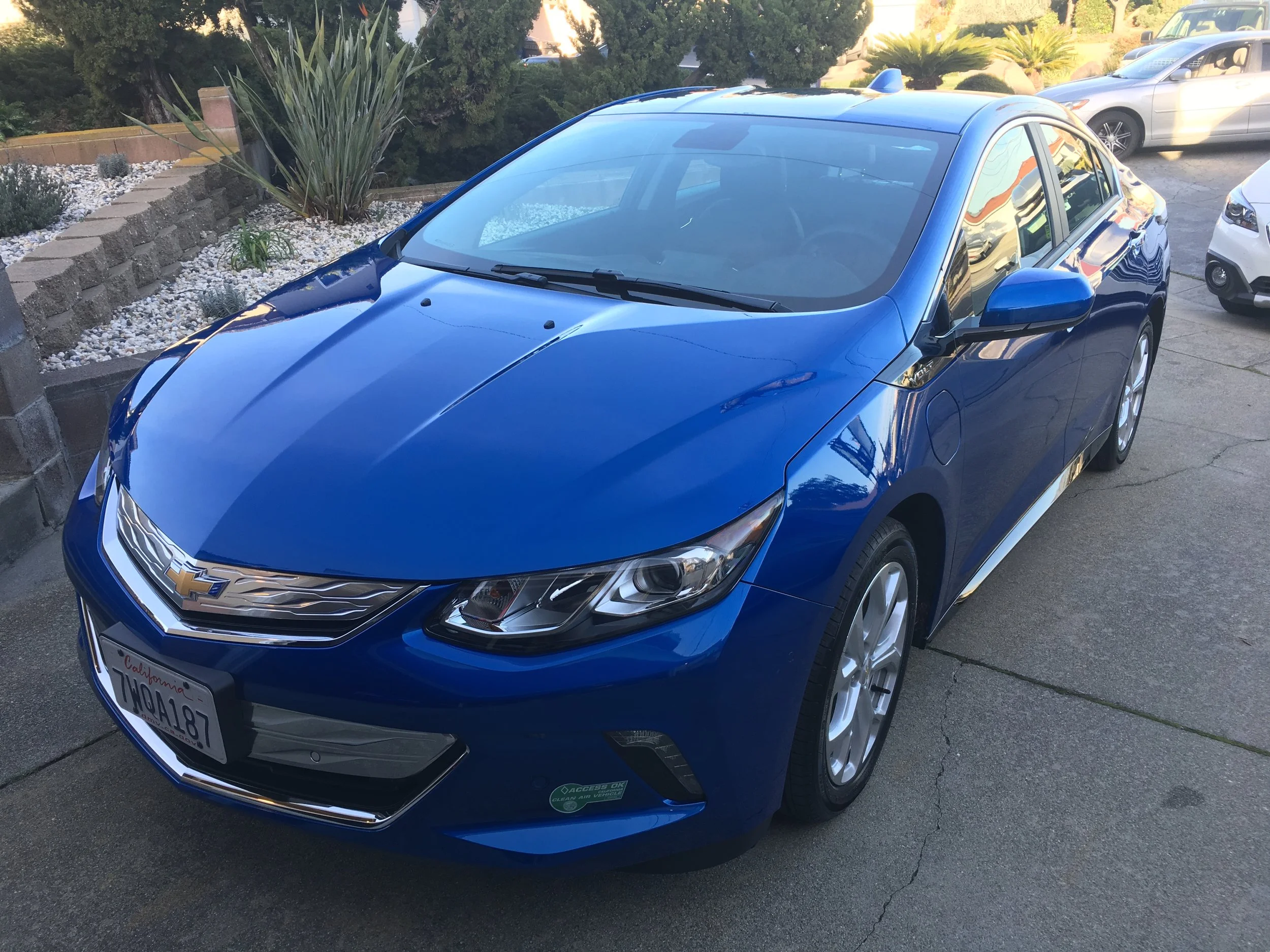2017 Chevrolet Volt (Blue)