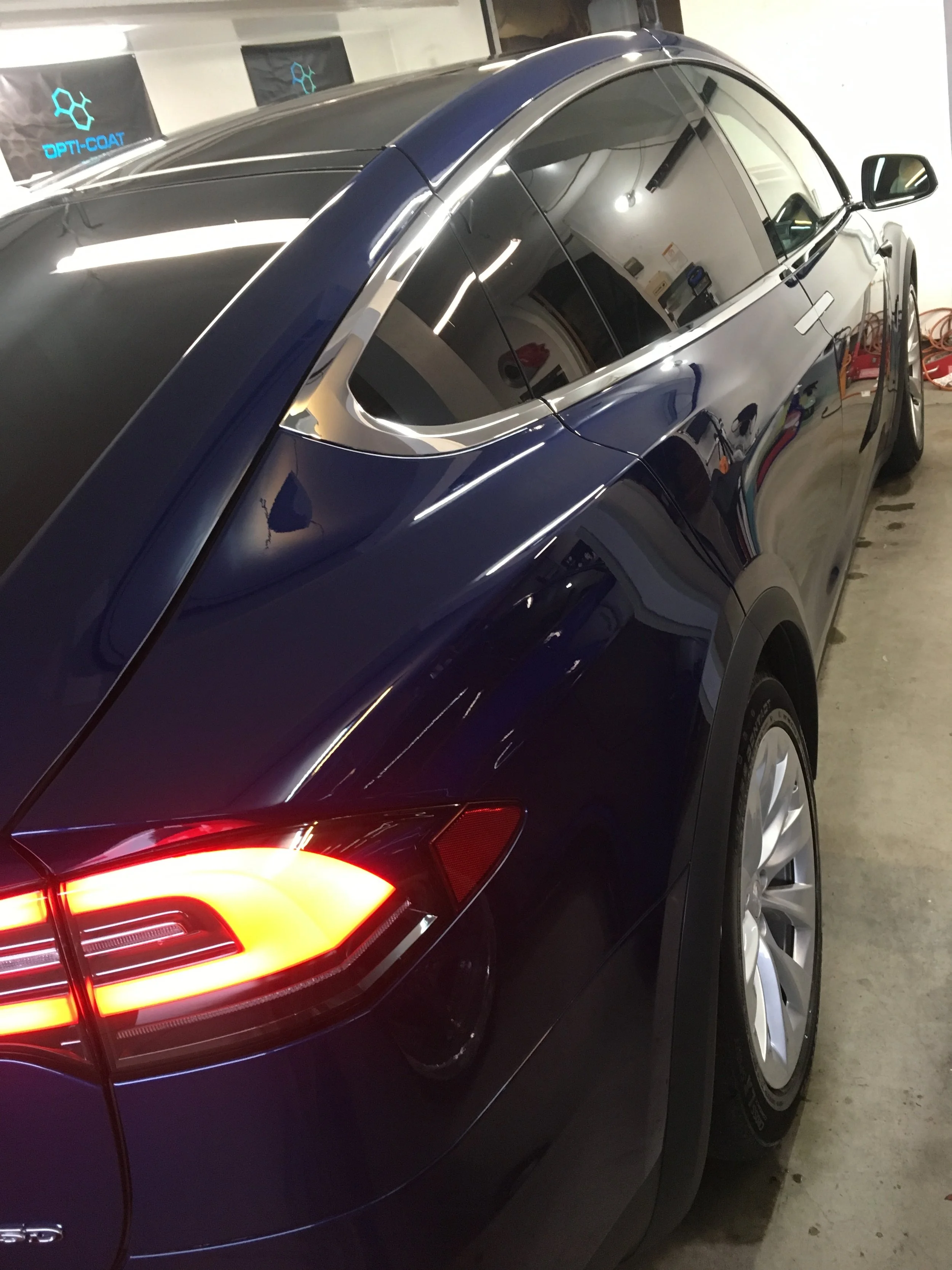 2017 Tesla Model X (Blue)