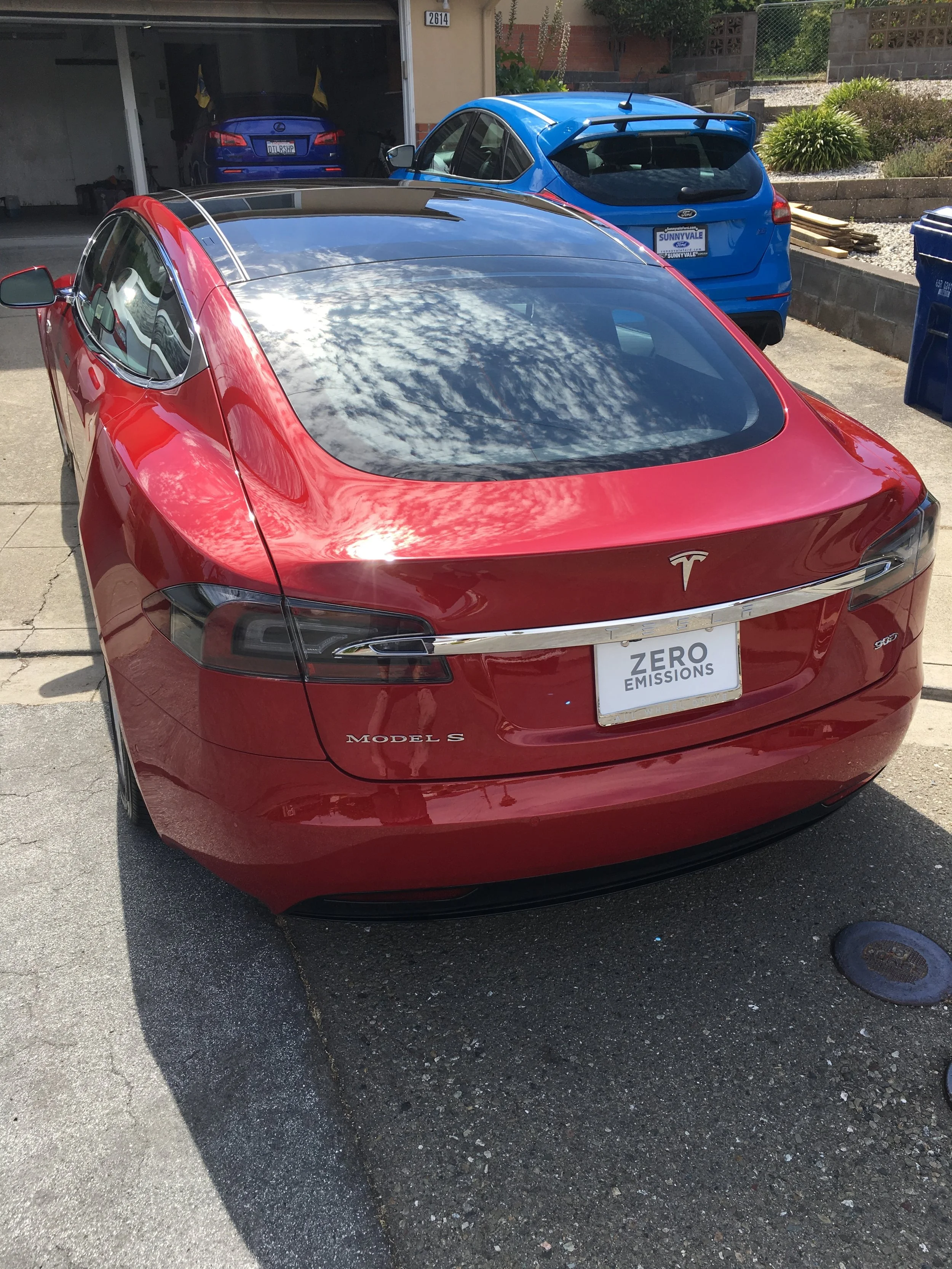 2017 Tesla Model S (Red)