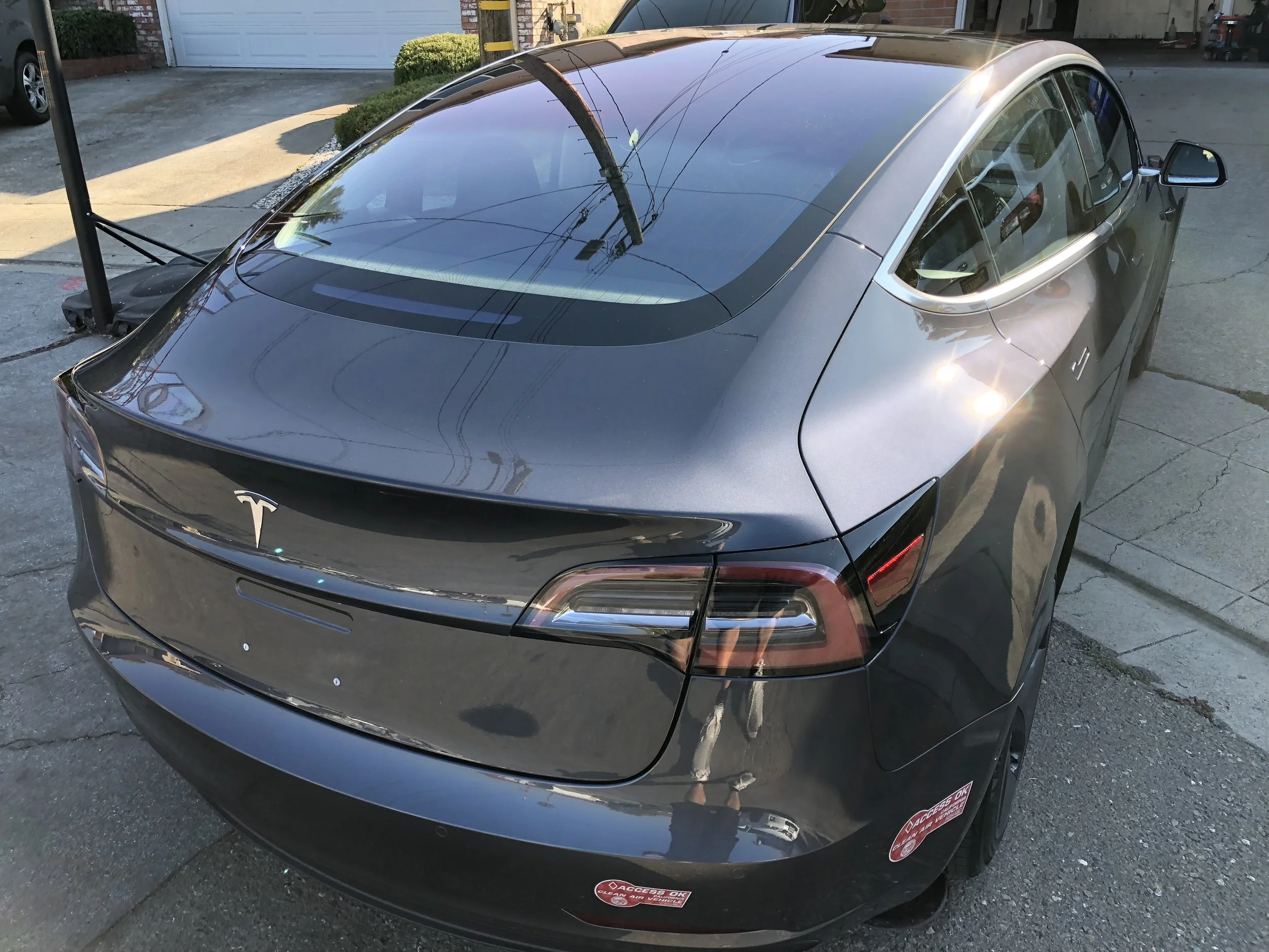 2018 Tesla Model 3 (Grey)