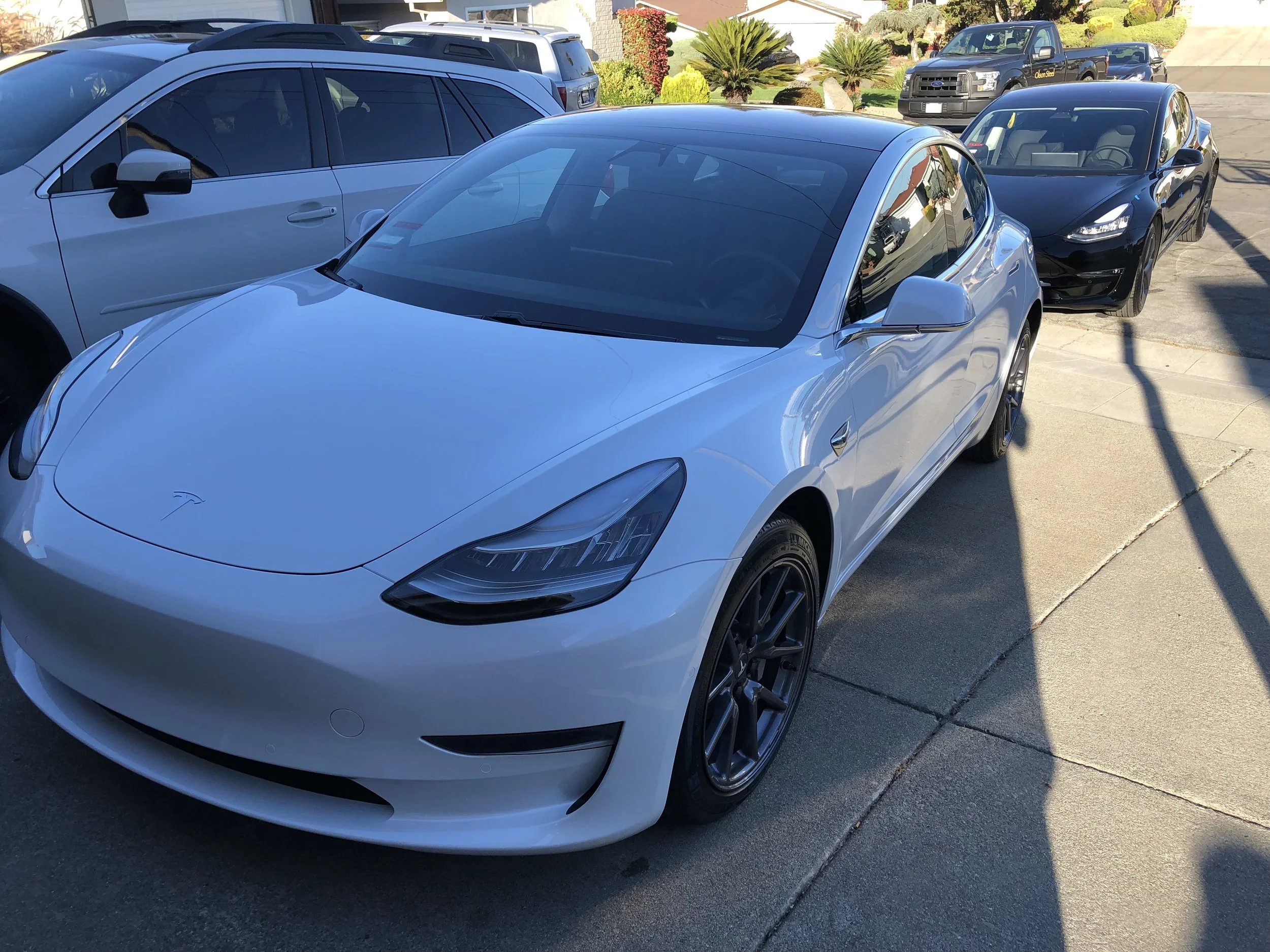 2018 Tesla Model 3 (Multicoat White)