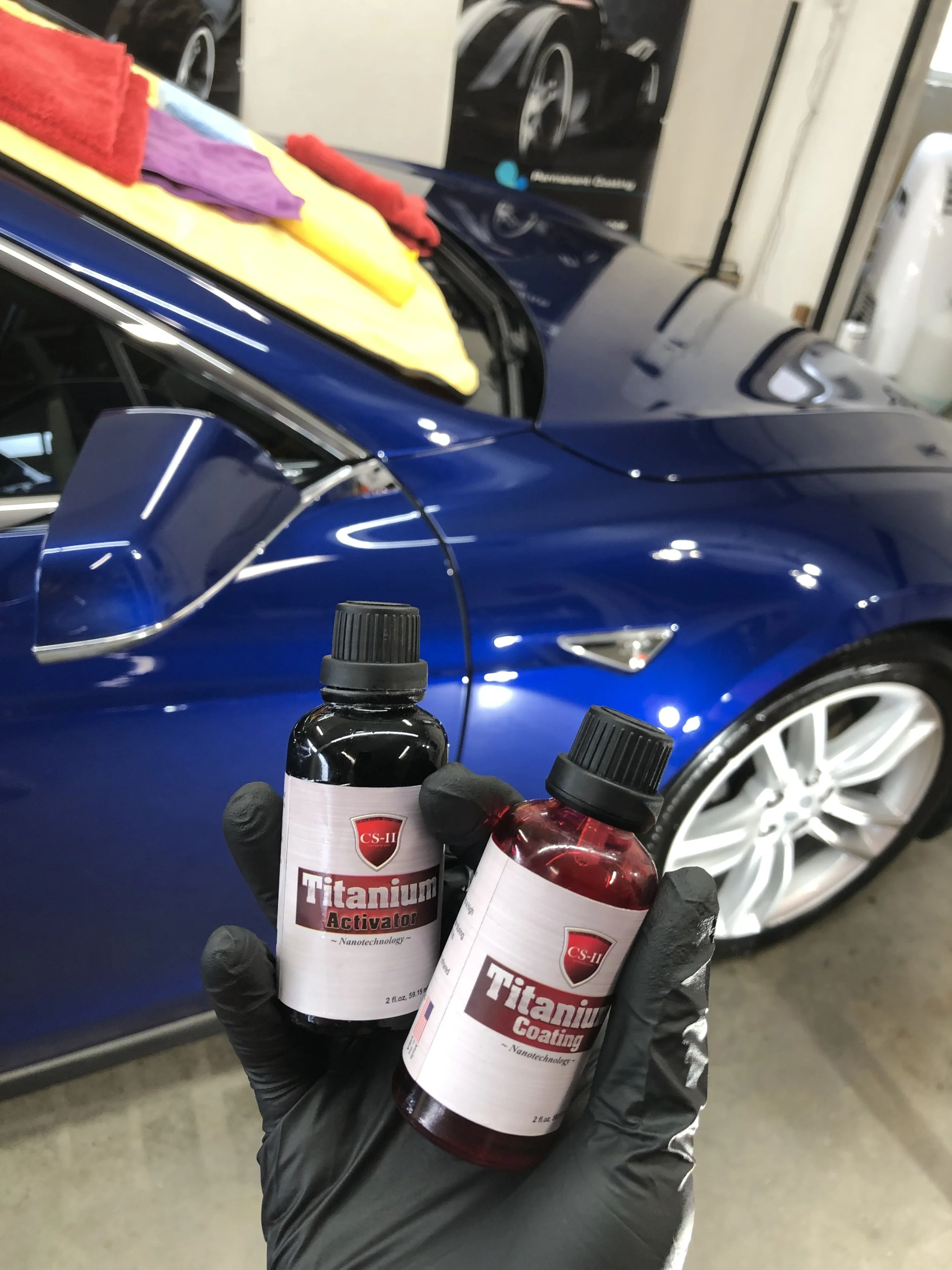 2015 Tesla Model S (Deep Blue Metallic)