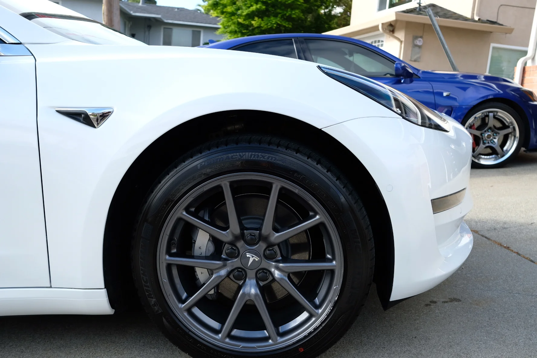 2019 Tesla Model 3 (Multicoat White)