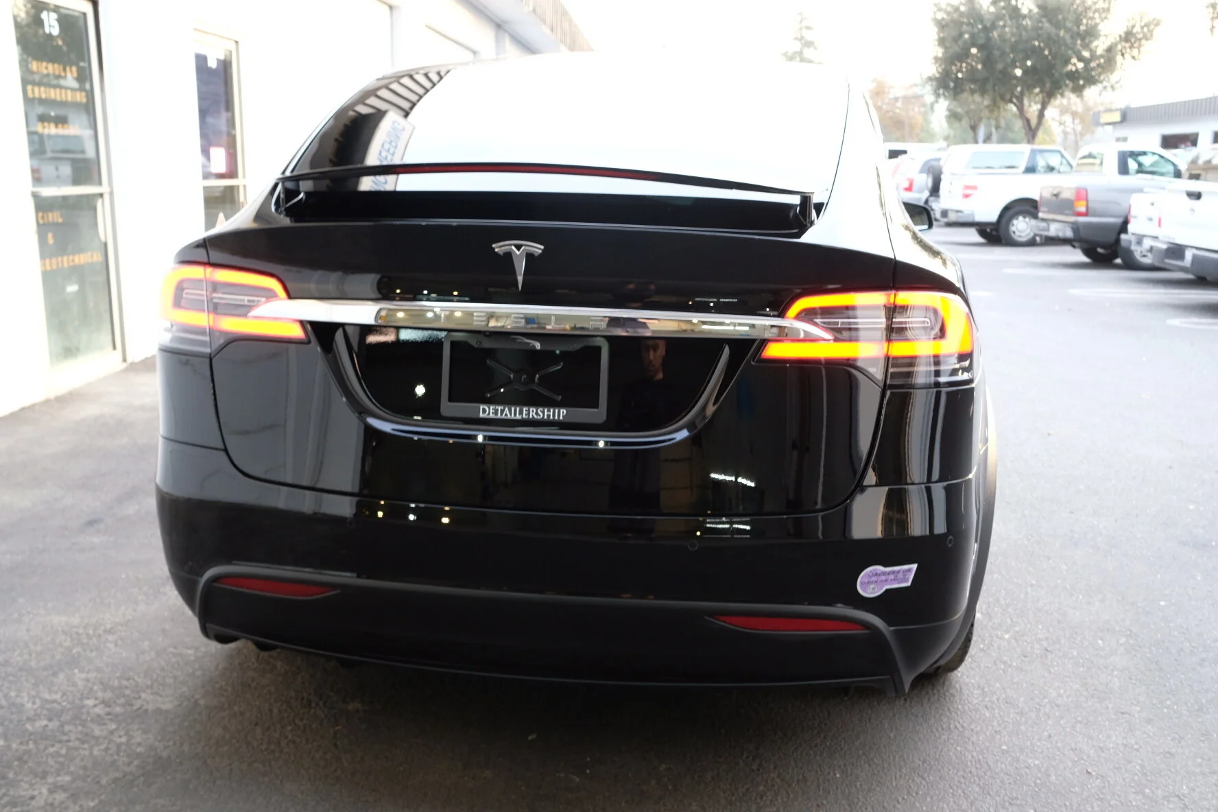 Tesla x 2019