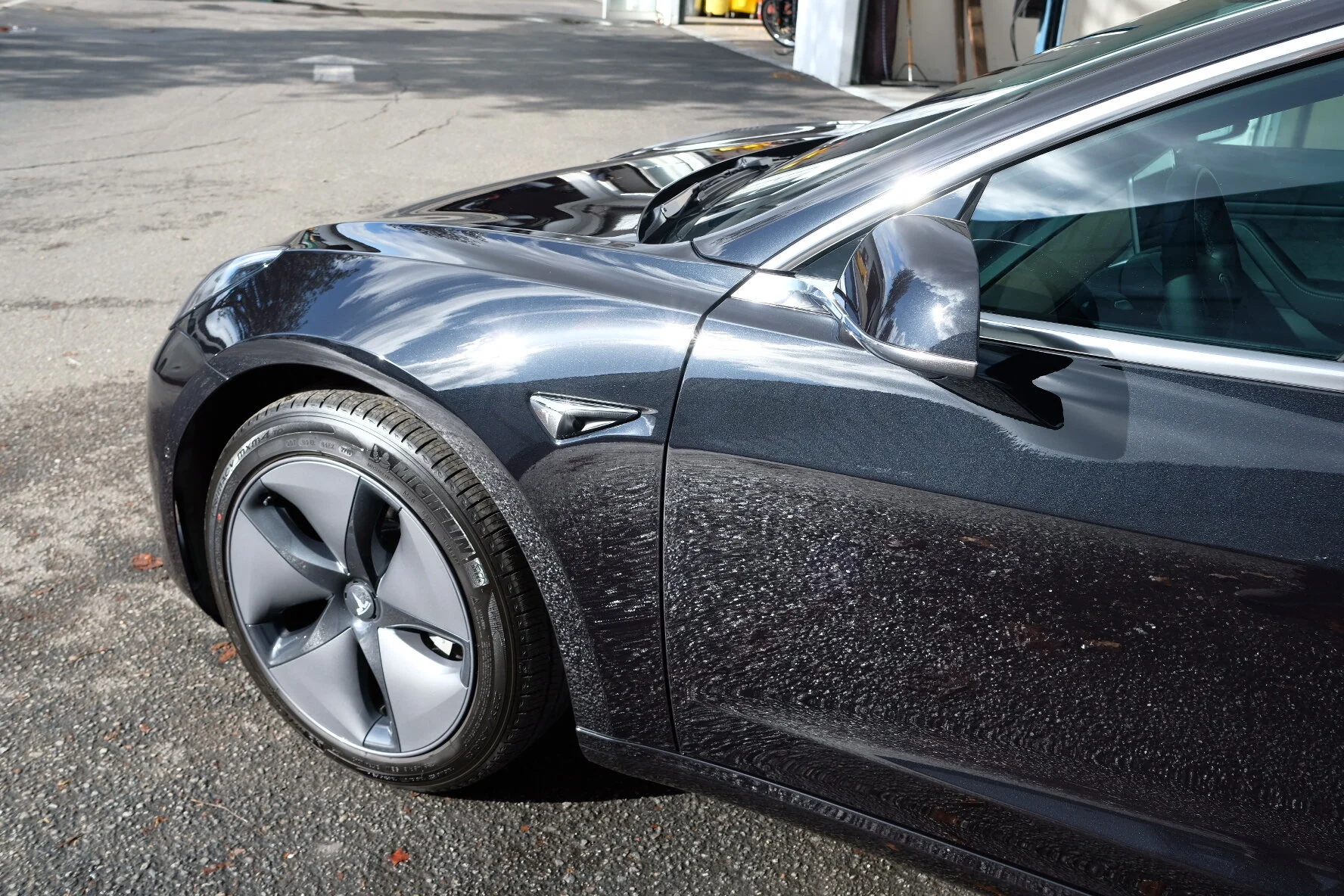 2019 Tesla Model 3 (Black Metallic)