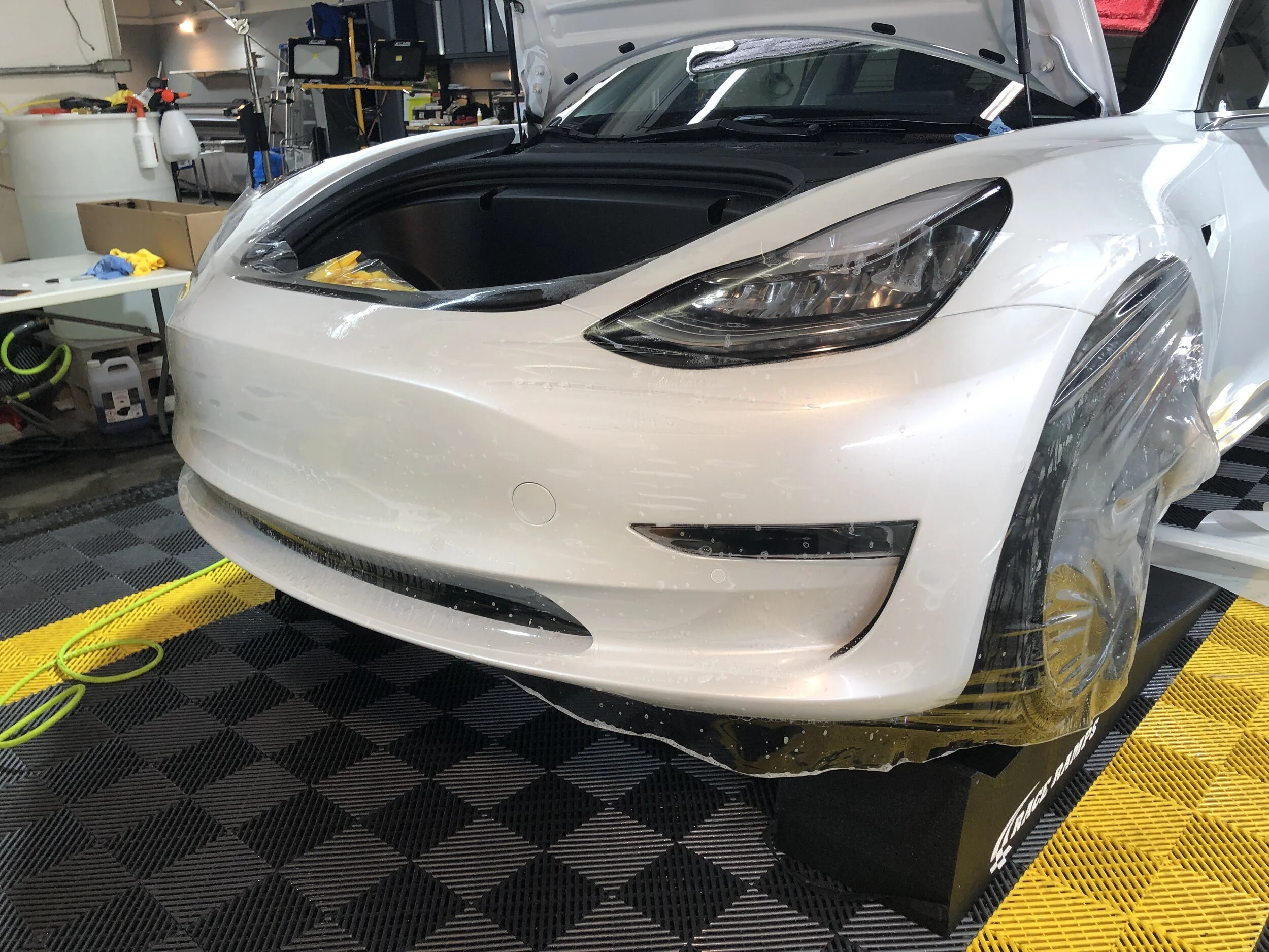 2020 Tesla Model 3 (Multicoat White)