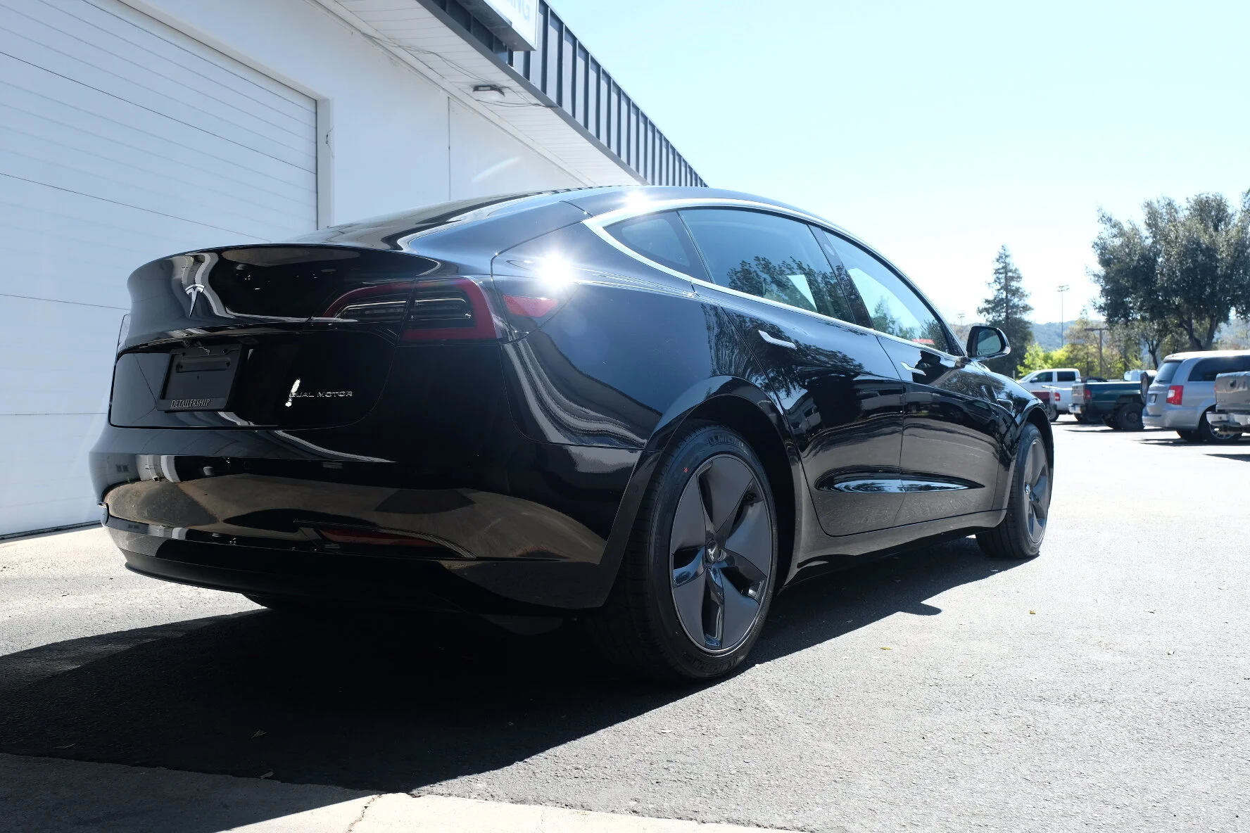 2020 Tesla Model 3 (Solid Black)
