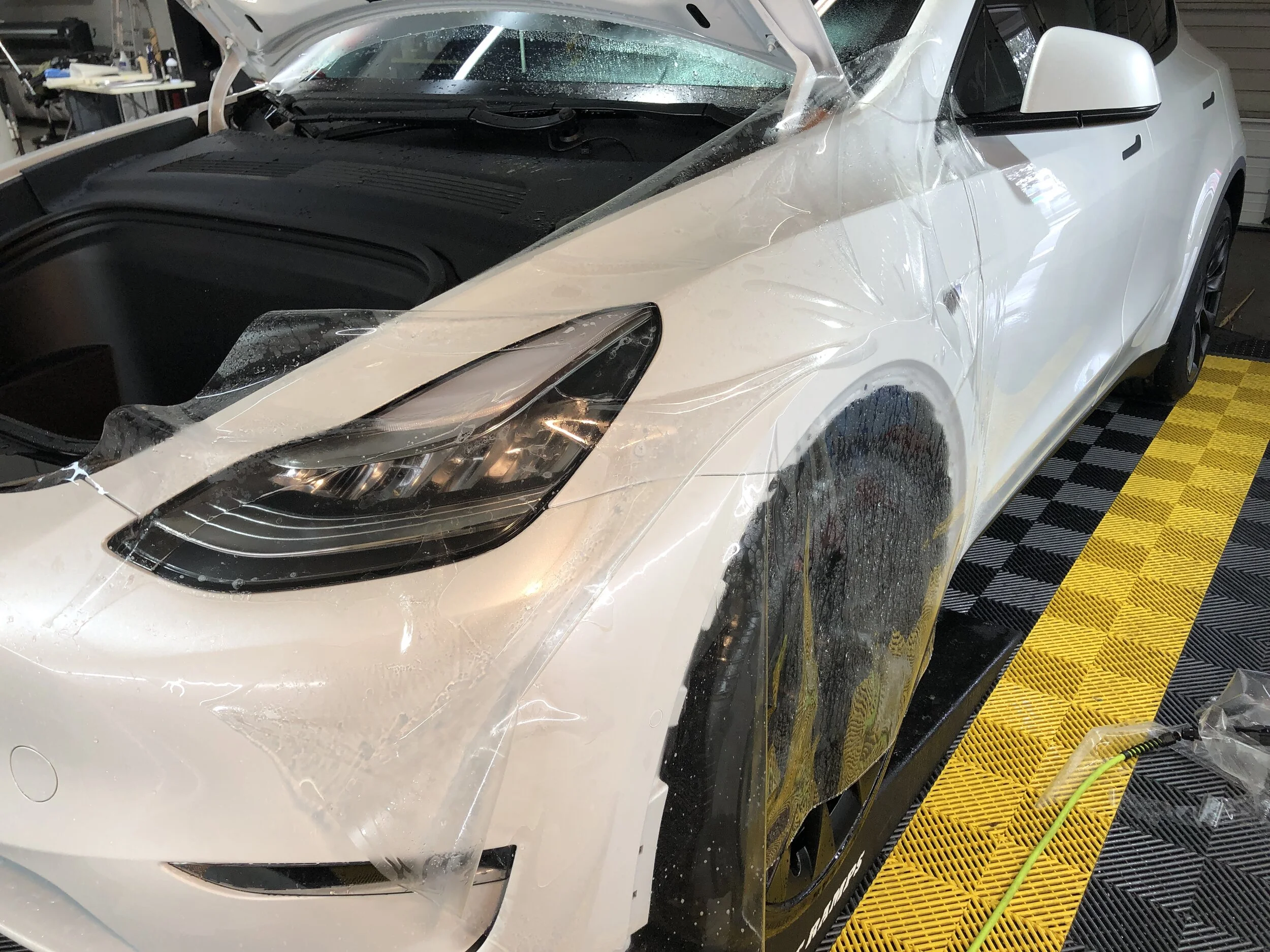 2020 Tesla Model Y (Multicoat White)
