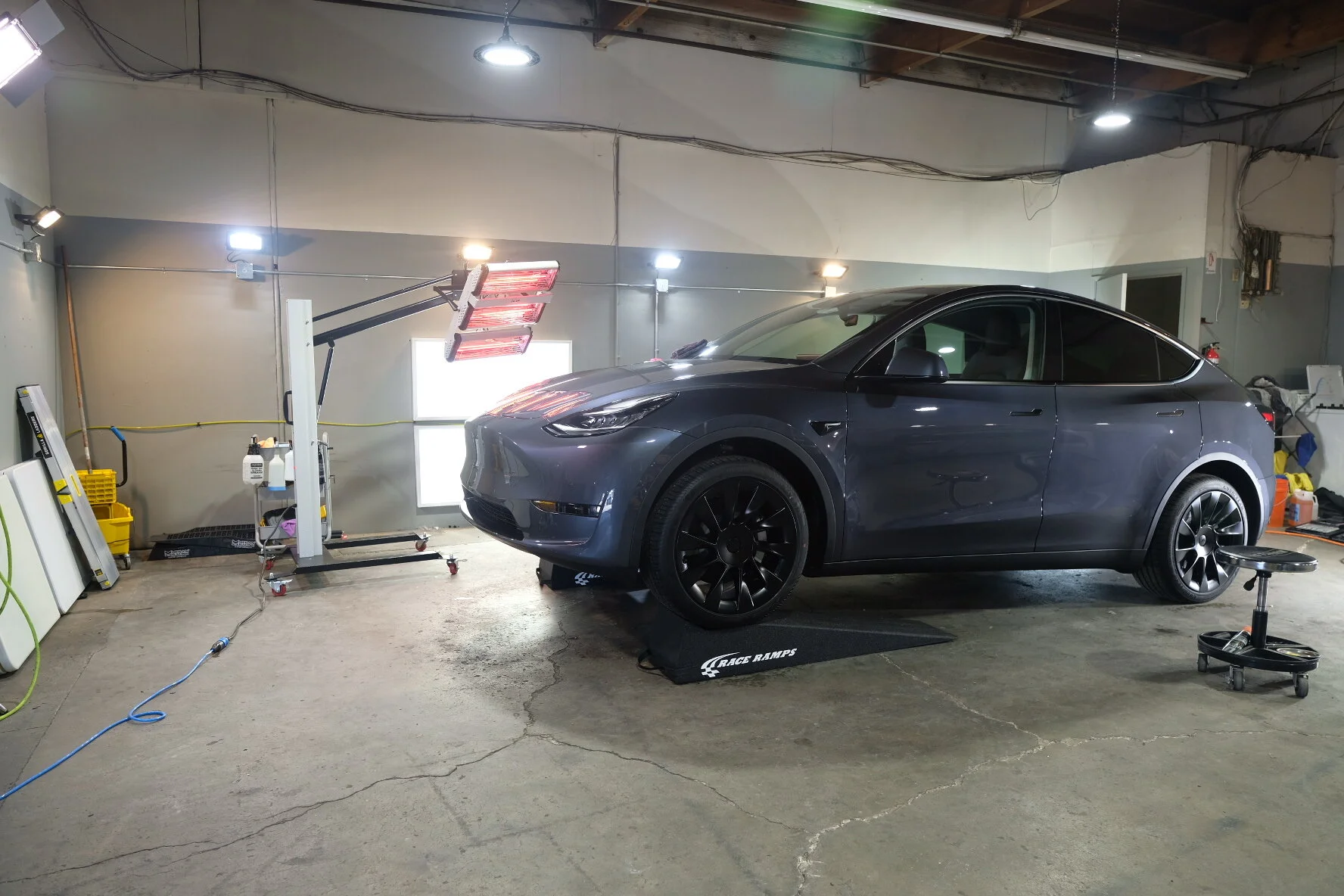 2020 Tesla Model Y (Grey Metallic)